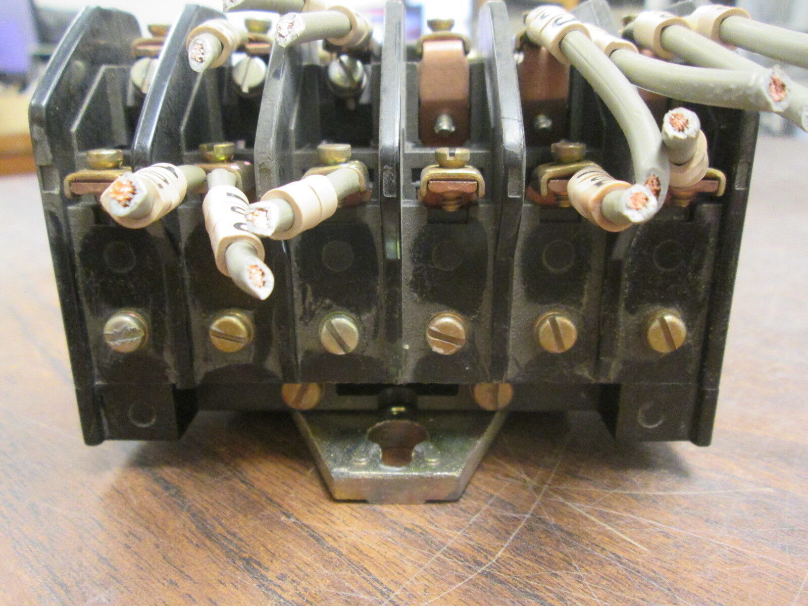 Square D Control Relay 8501 H0 60 120V Coil Used