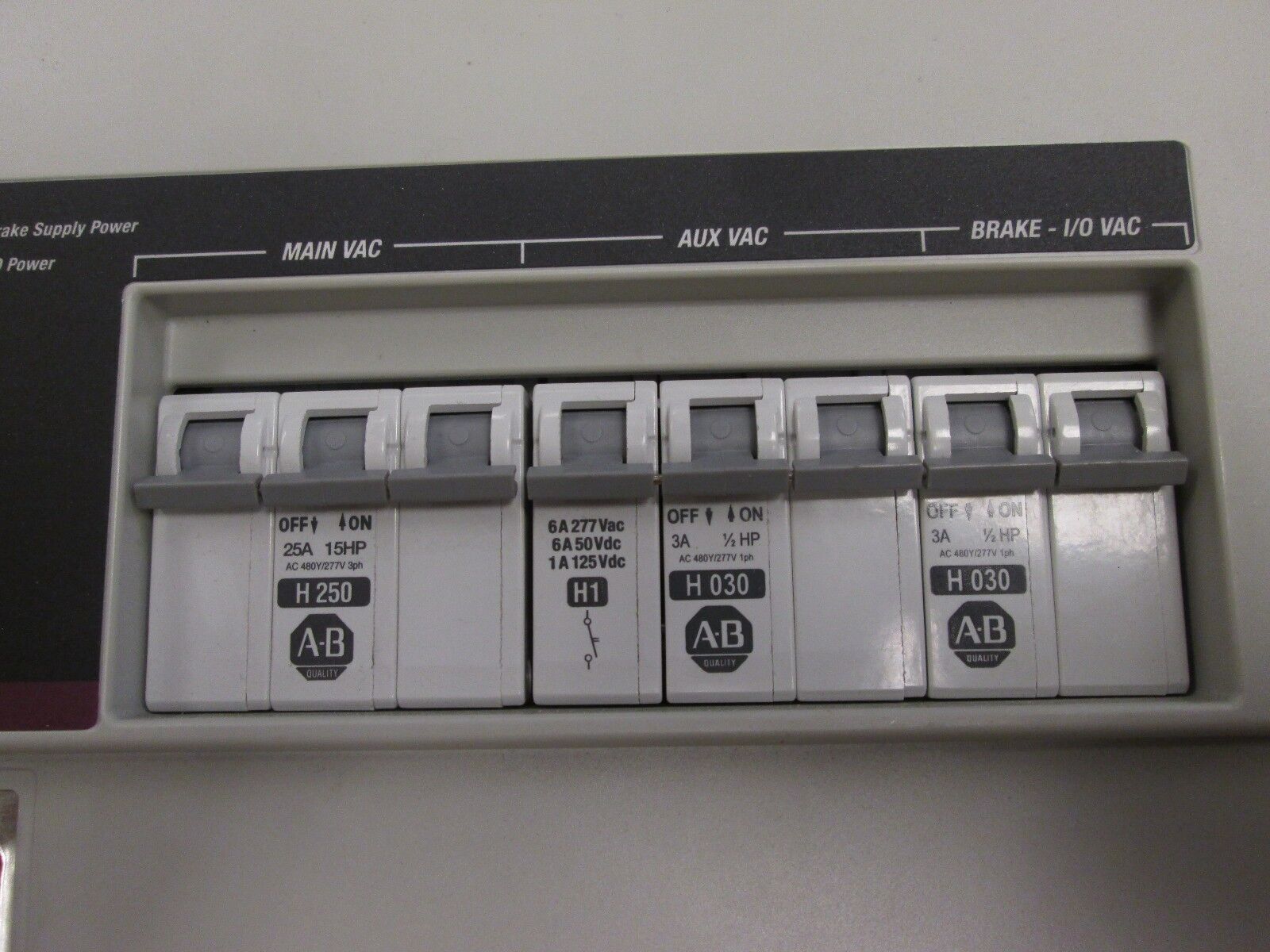 Allen-Bradley 2094 230V Line Interface Module 2094-AL09 230V 3Ph 50-60Hz Used
