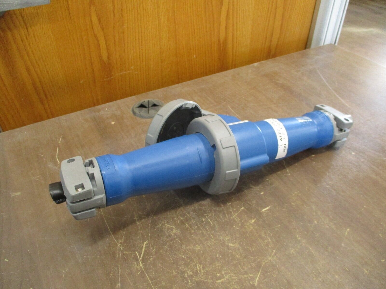 Hubbell Plug & Connector Set 363P6W / 363C6W 63A 220V Wire Ends Used