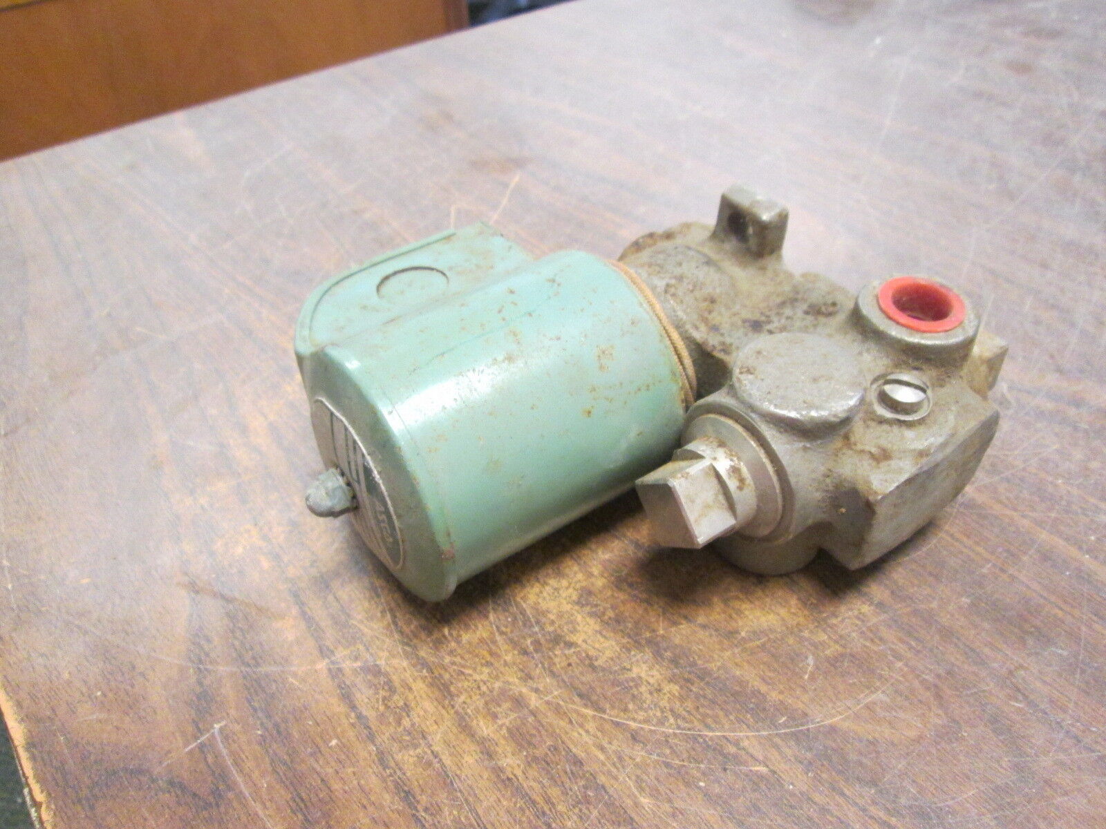 ASCO Solenoid Valve 8300403 G 115V 60Hz 35.5W 125PSI Air Used