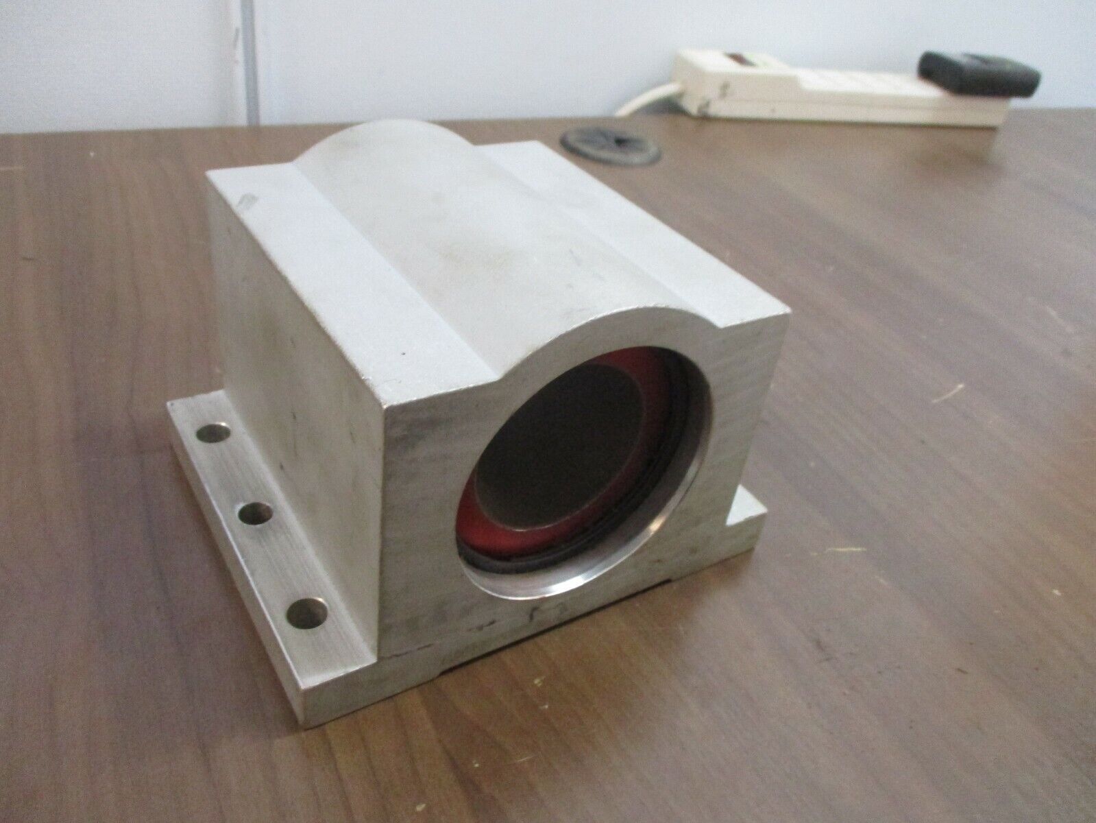 Parker Pillow Block 8903-09-08-3PA Used