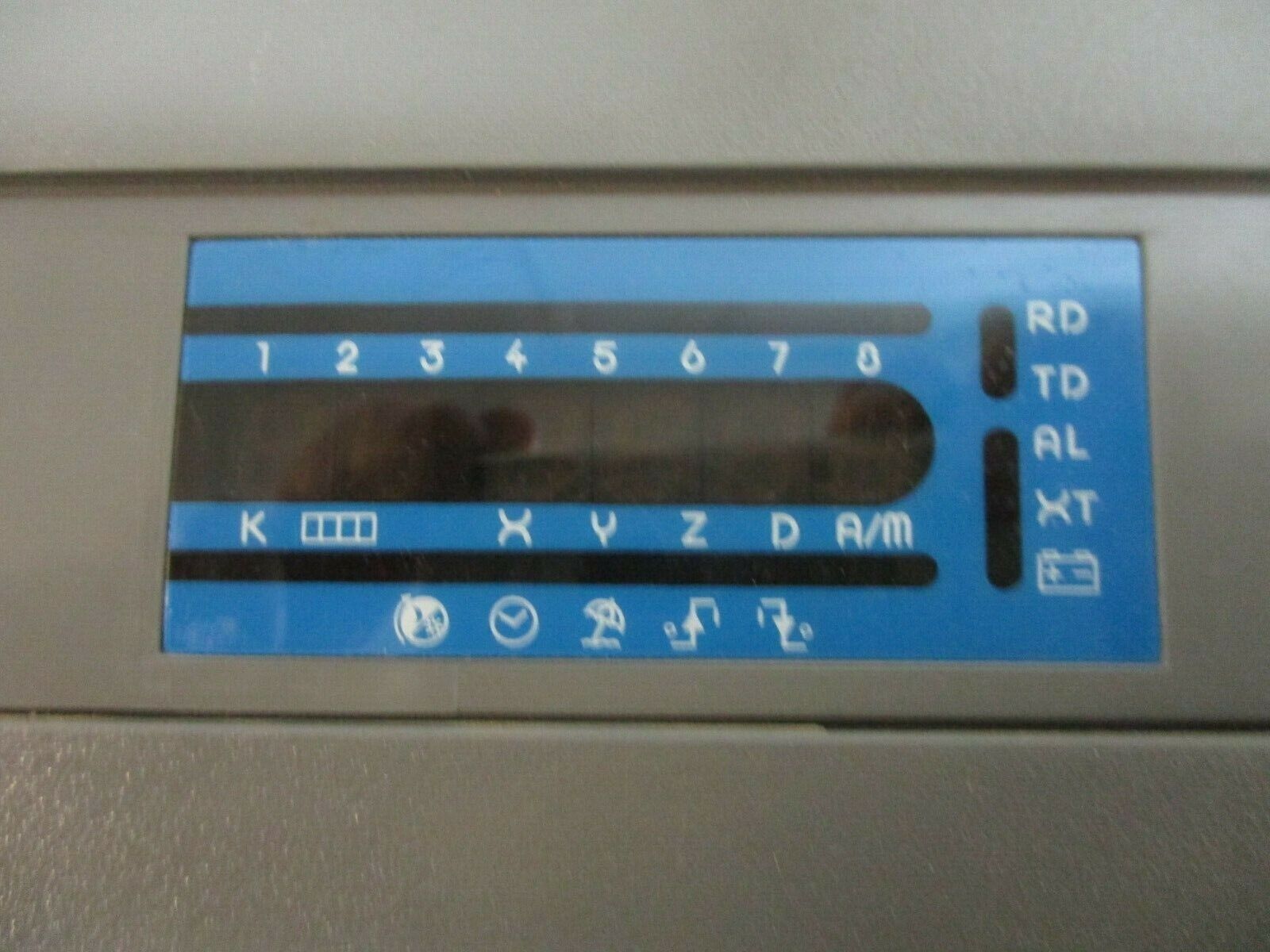 Johnson Controls Metasys Controller DX-9100-8454 24VAC, *Scraped Front* Used