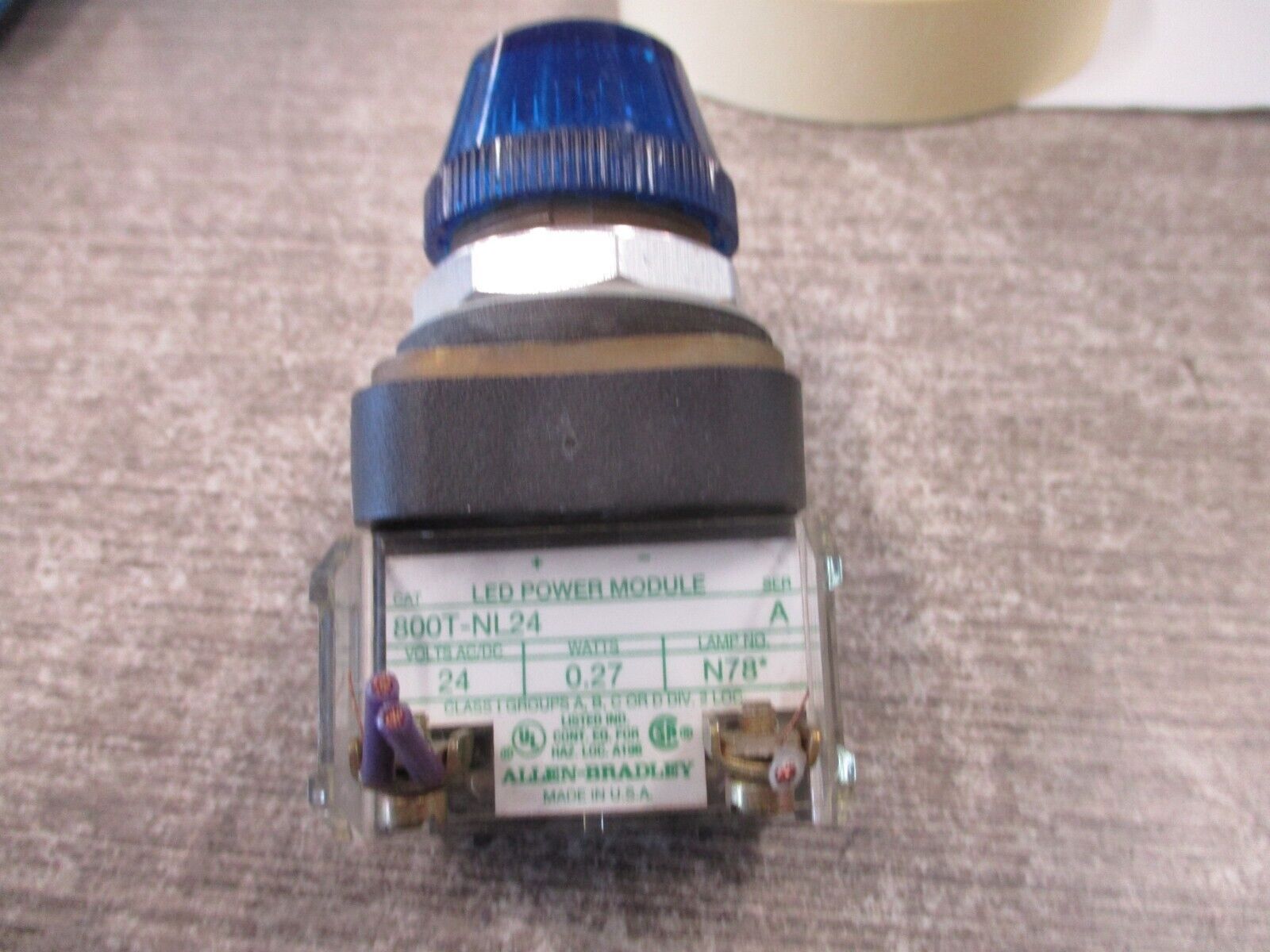 Allen-Bradley Pilot Light 800T-QL24R Ser. T Blue 24V AC/DC Type 4,13 Used