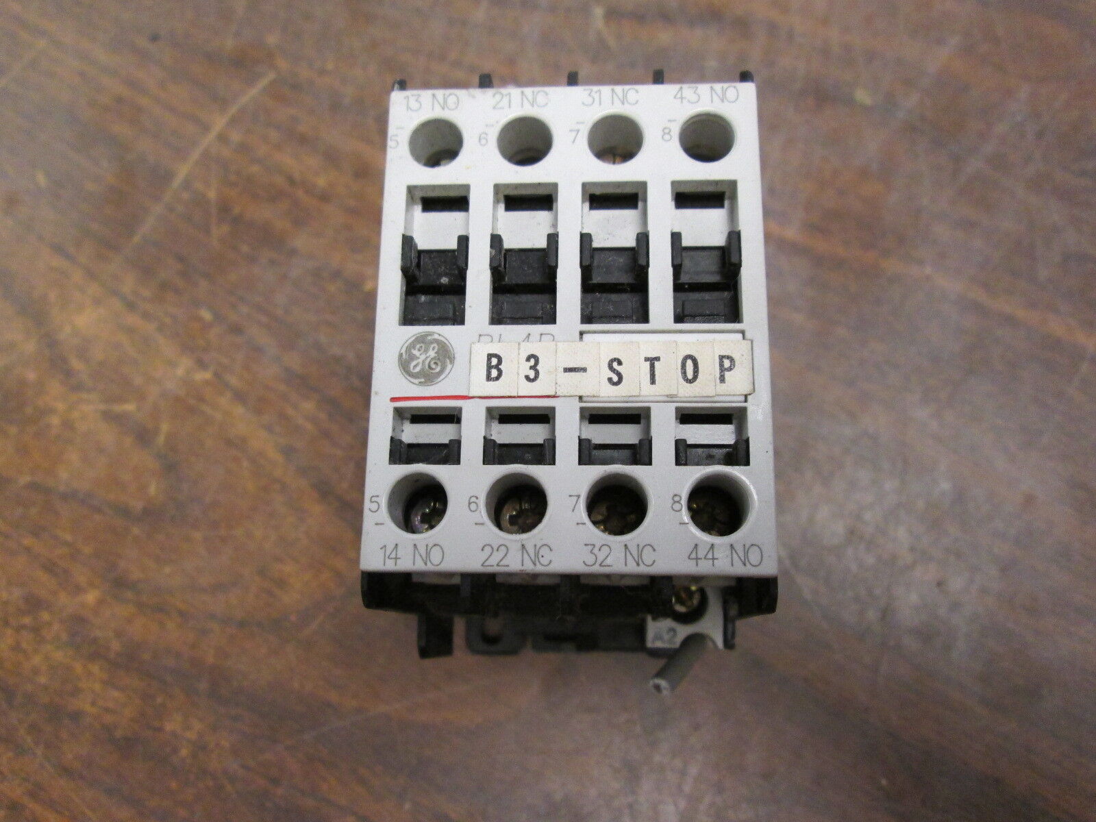 GE Contactor RL4RA022T 120V Coil 20A w/ Surge Suppressor Block Used