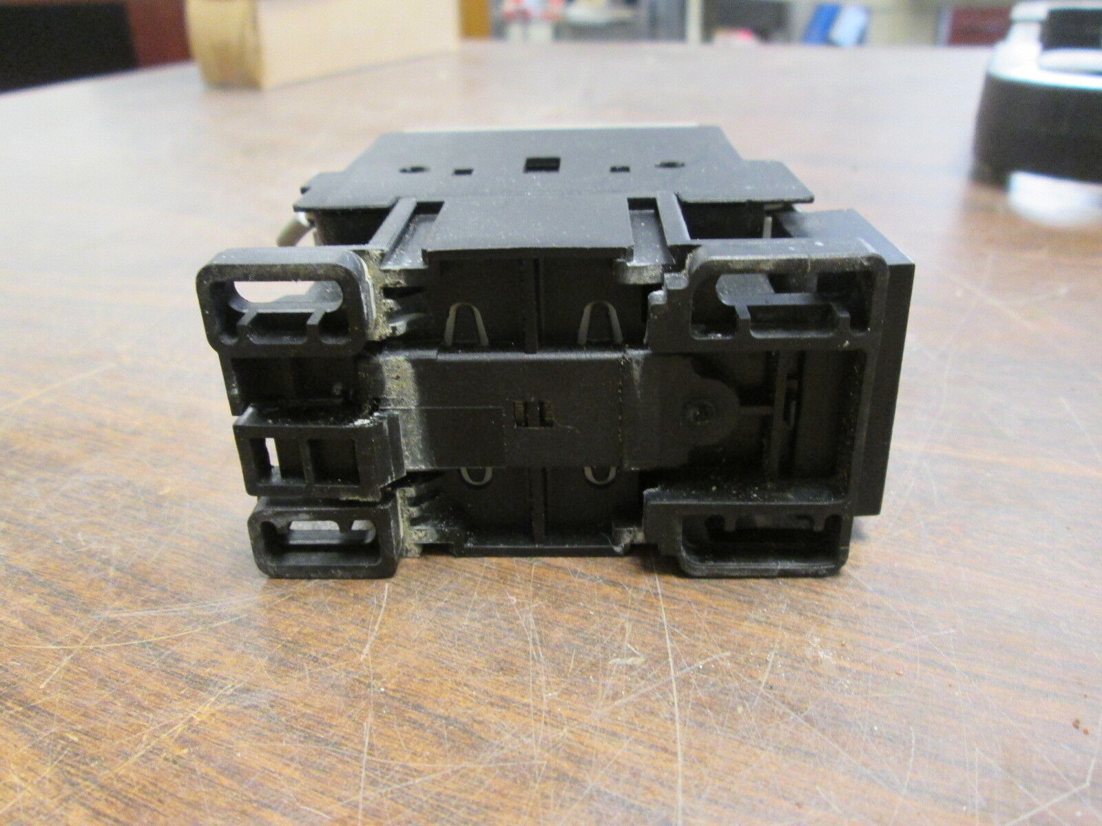 GE Contactor RL4RA022T 120V Coil 20A w/ Surge Suppressor Block Used