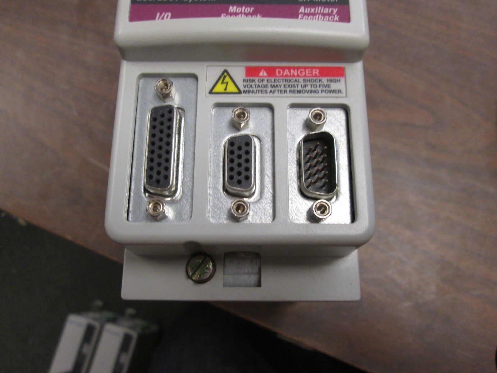 Allen-Bradley Kinetix 6000 Servo Drive 2094-AM01 200/230V System 9A Motor Used