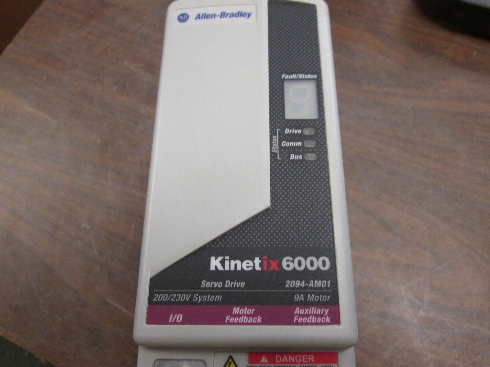 Allen-Bradley Kinetix 6000 Servo Drive 2094-AM01 200/230V System 9A Motor Used