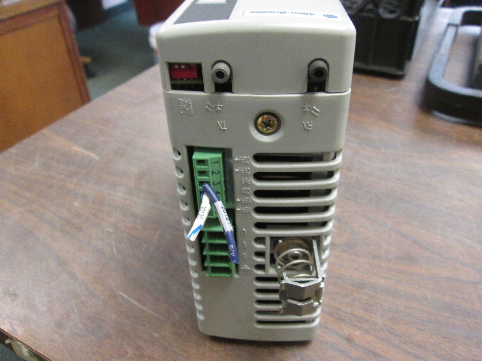 Allen-Bradley Kinetix 6000 Servo Drive 2094-AM01 200/230V System 9A Motor Used