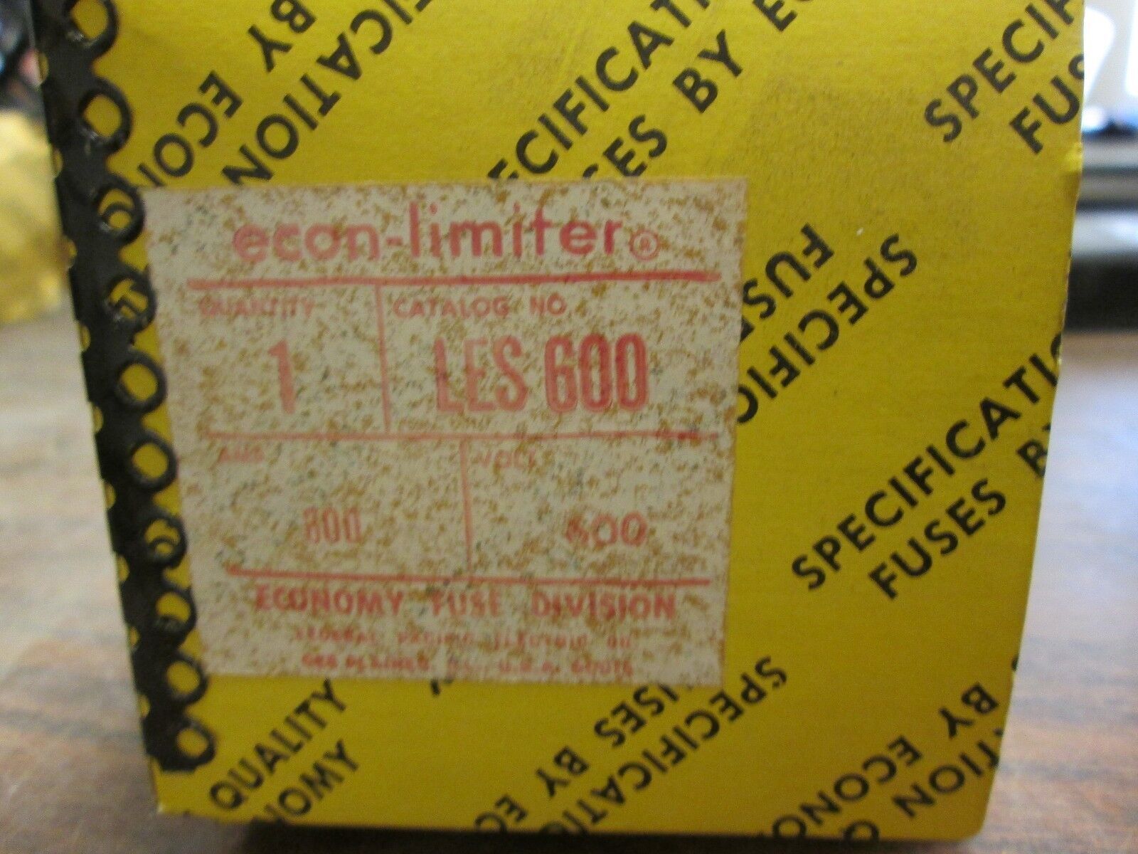 Economy Econ-Limiter Fuse LES 600 600V 600A New Surplus