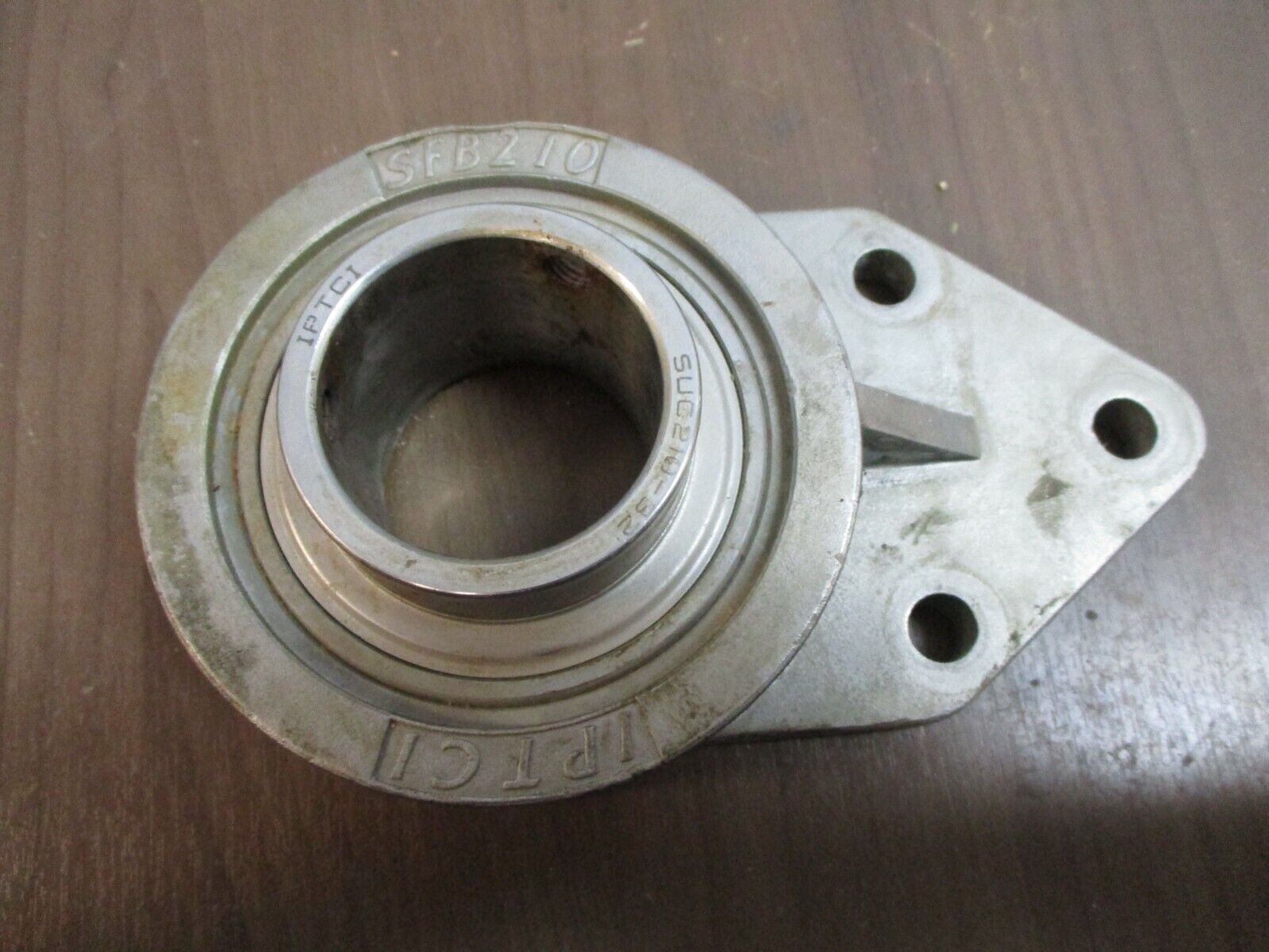 IPTCI Take-Up Bearing SFB210 Used