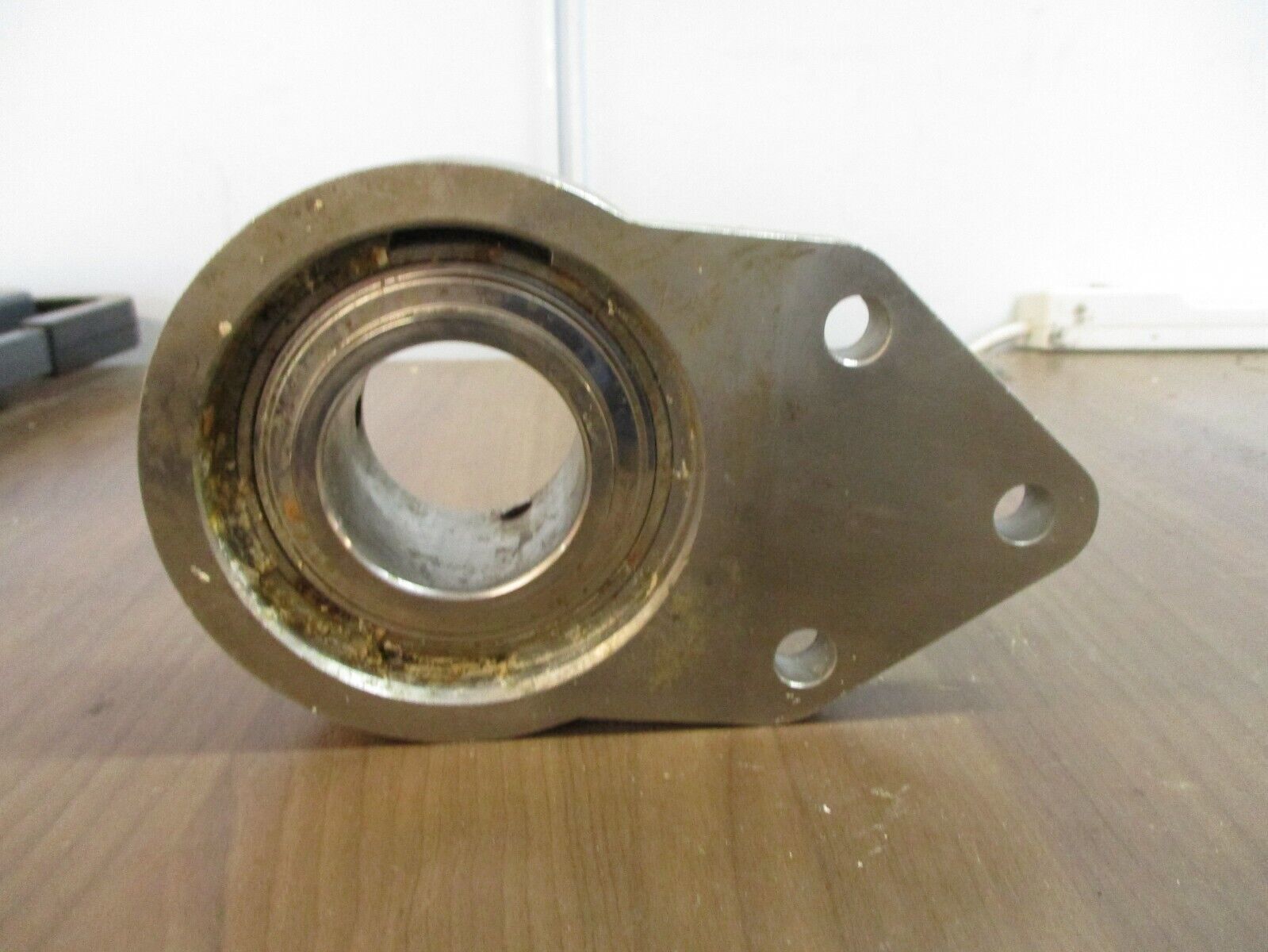 IPTCI Take-Up Bearing SFB210 Used