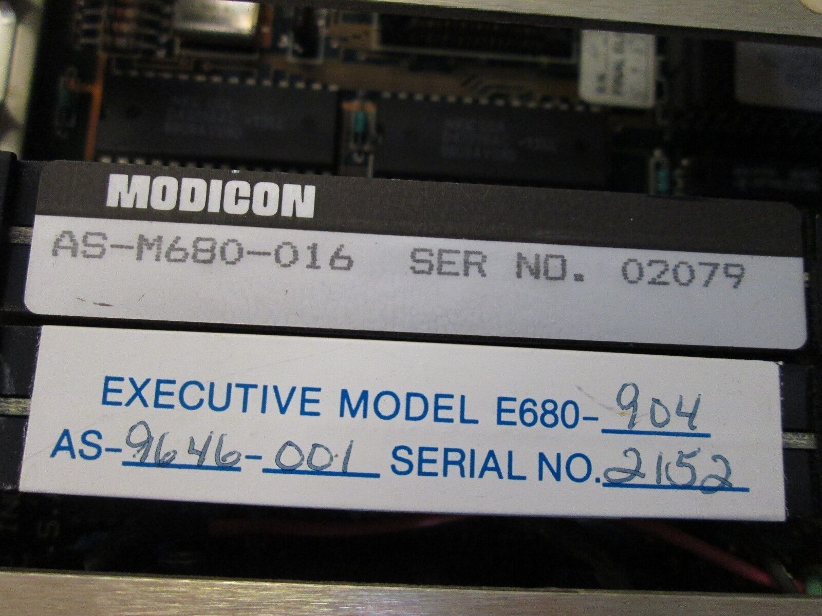 Modicon Programmable Controller AS-9370-001 115/220V .6/.3A 50/60Hz Used