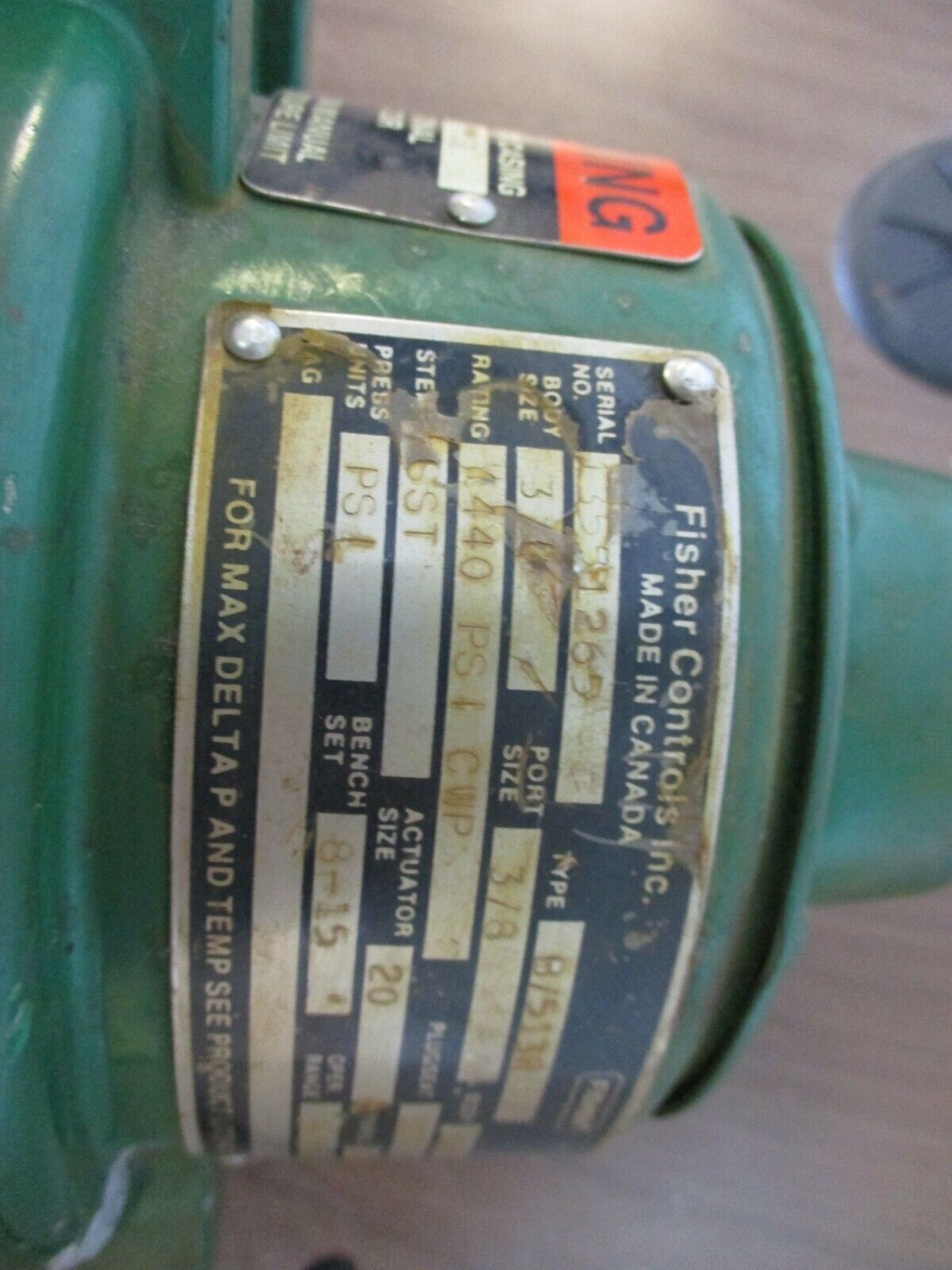 Fisher, Actuated Control Valve, part#: B/513R, Body size: 30, actuator size: 20