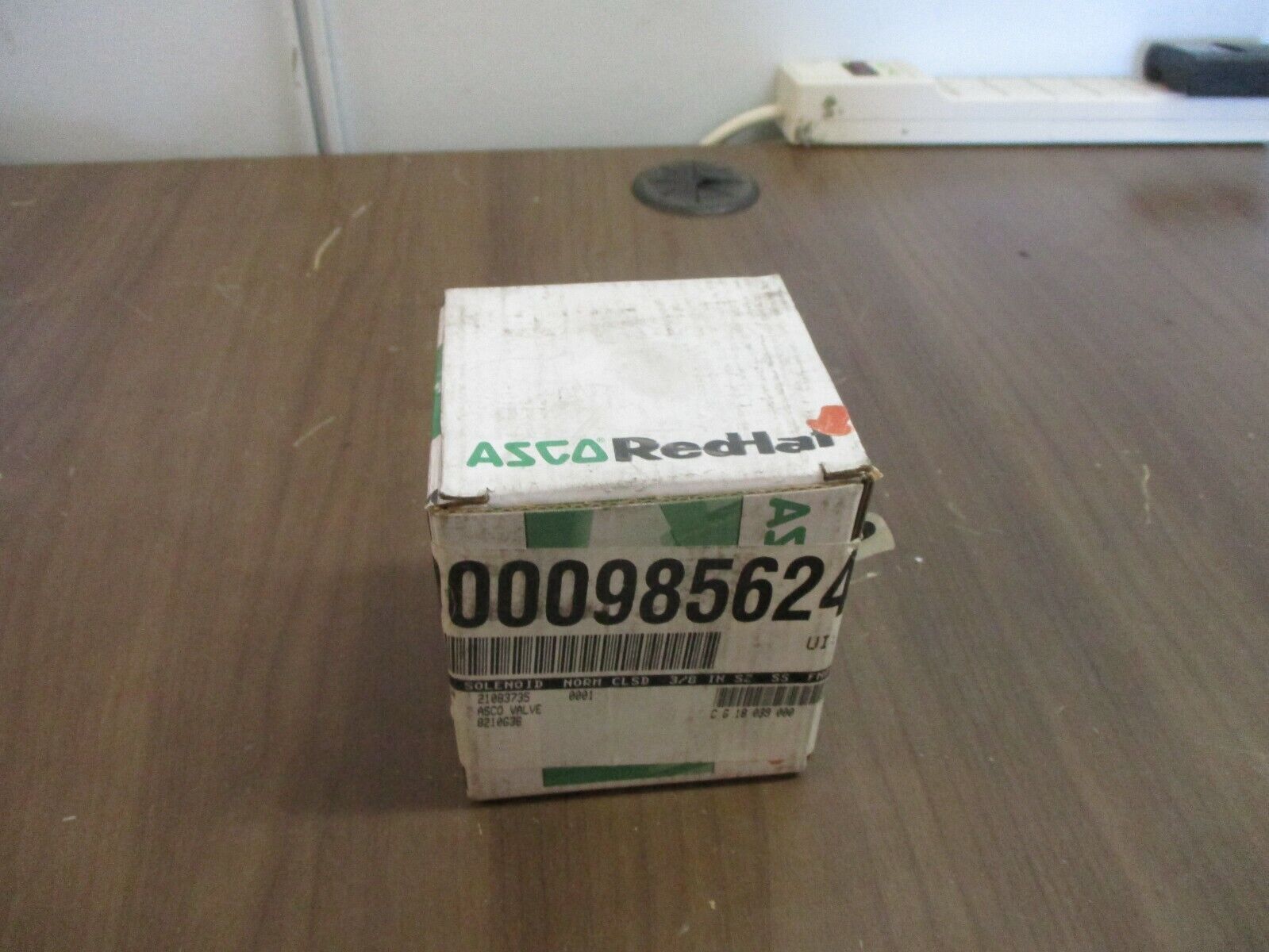 Asco Red Hat Solenoid Valve 8210G036 110/120V 50/60Hz New Surplus