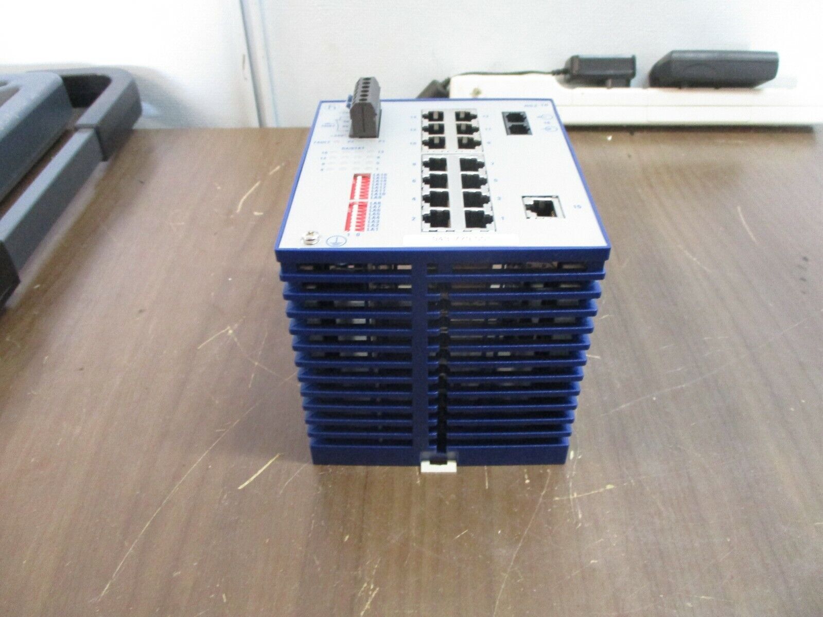 Hirschmann Ethernet Rail Switch RS2-16 1MM SC 16-Port 18-32VDC 0.4-.25A Used