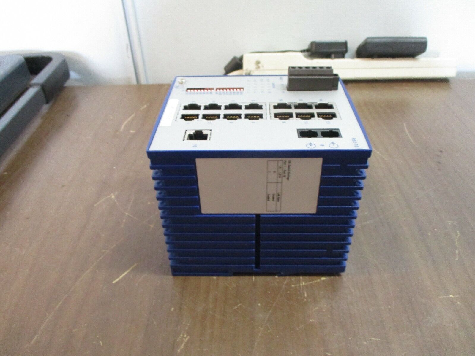 Hirschmann Ethernet Rail Switch RS2-16 1MM SC 16-Port 18-32VDC 0.4-.25A Used