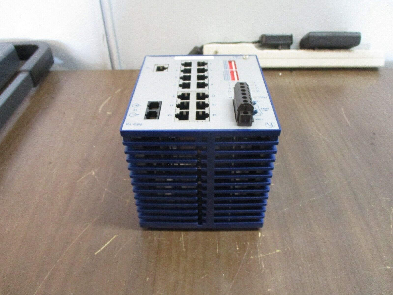 Hirschmann Ethernet Rail Switch RS2-16 1MM SC 16-Port 18-32VDC 0.4-.25A Used