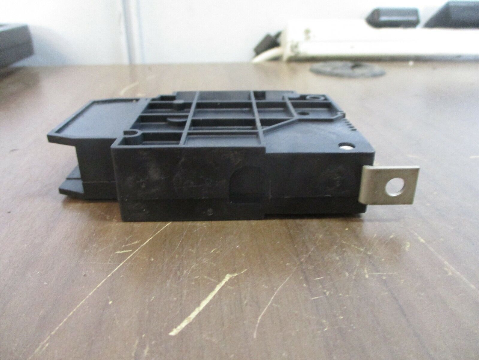 Cutler-Hammer Bolt-On Circuit Breaker GHBS1015D 15A 277V 1P Used