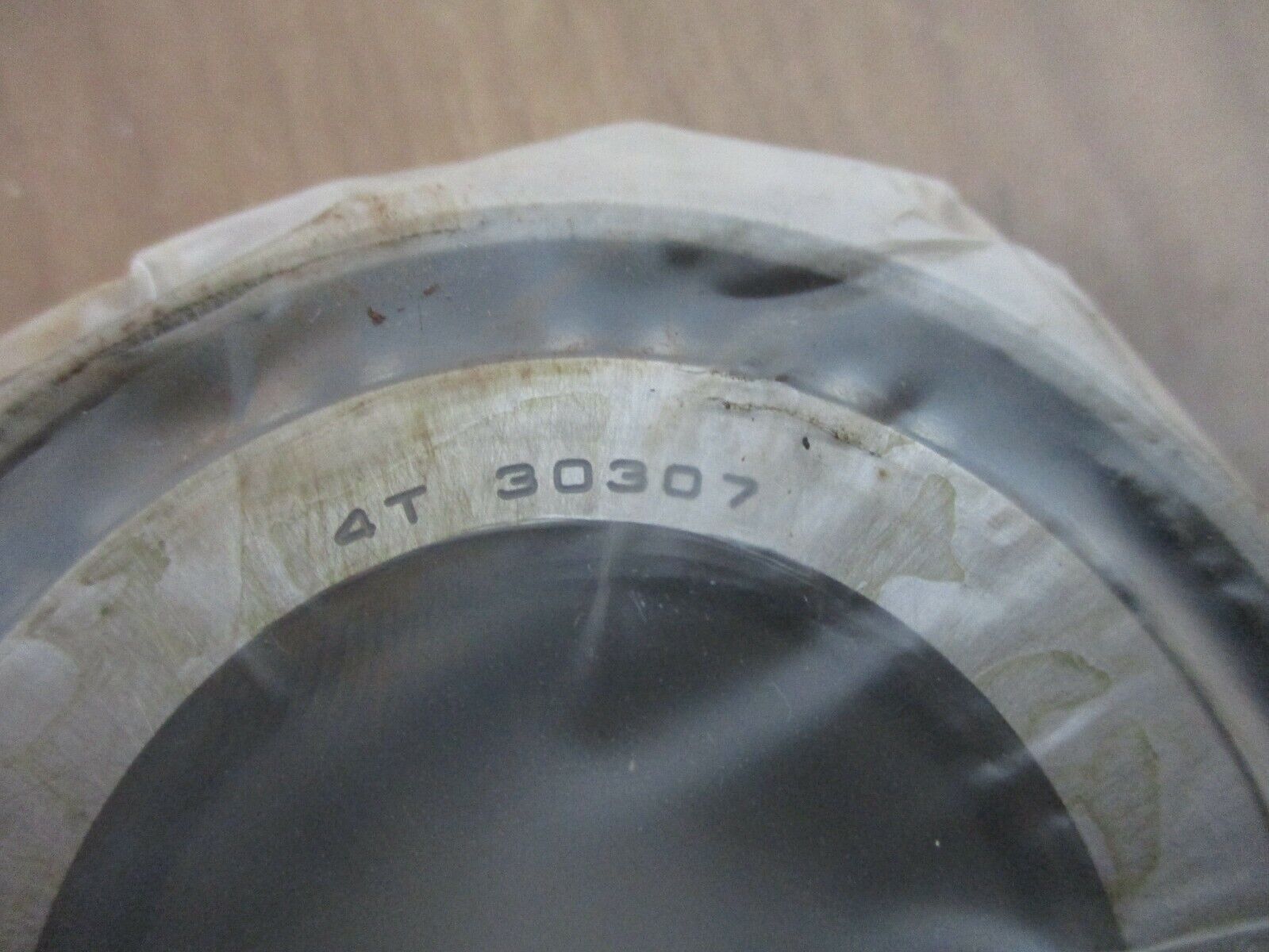NTN Tapered Roller Bearing 30307 New Surplus