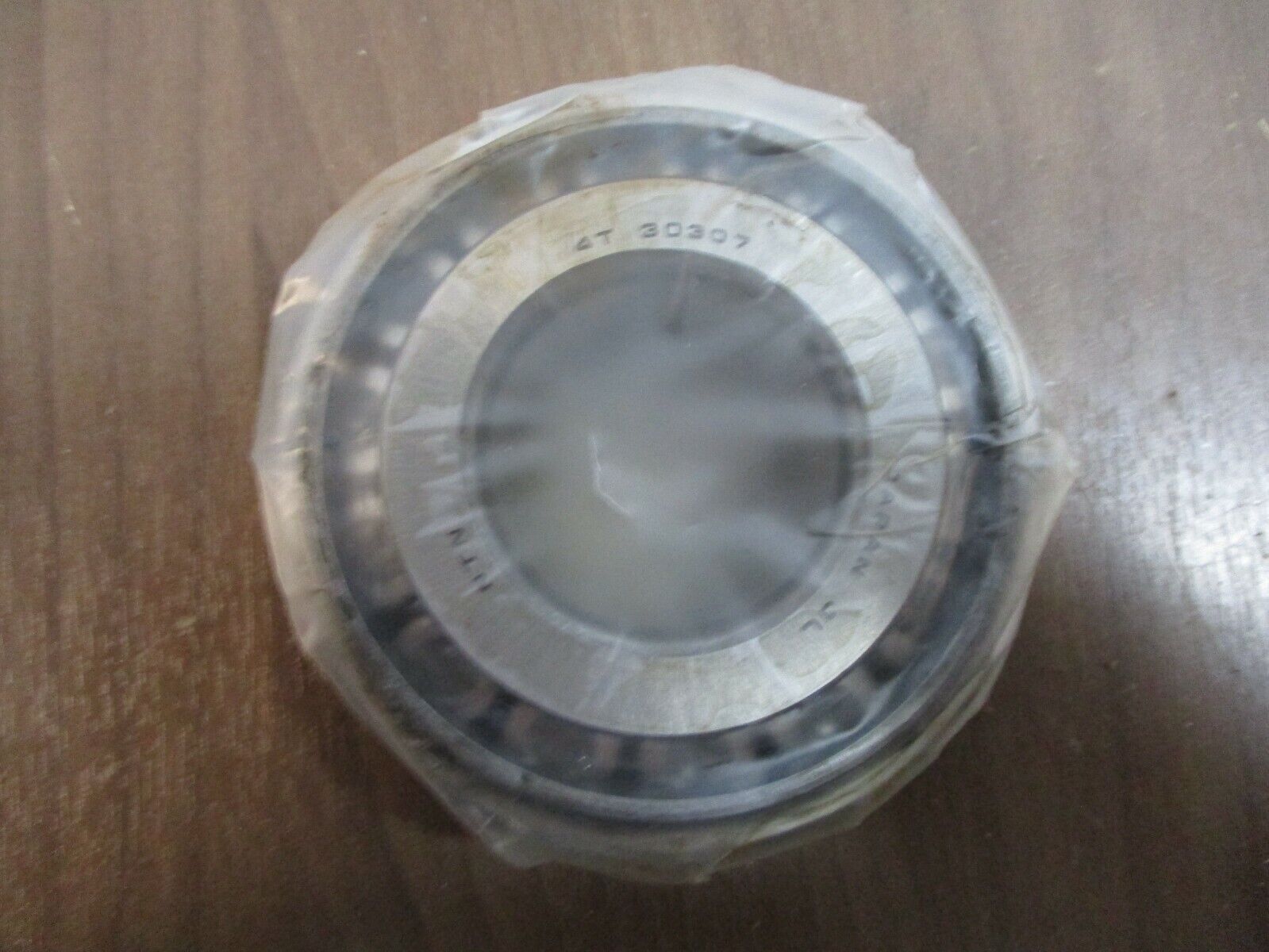 NTN Tapered Roller Bearing 30307 New Surplus
