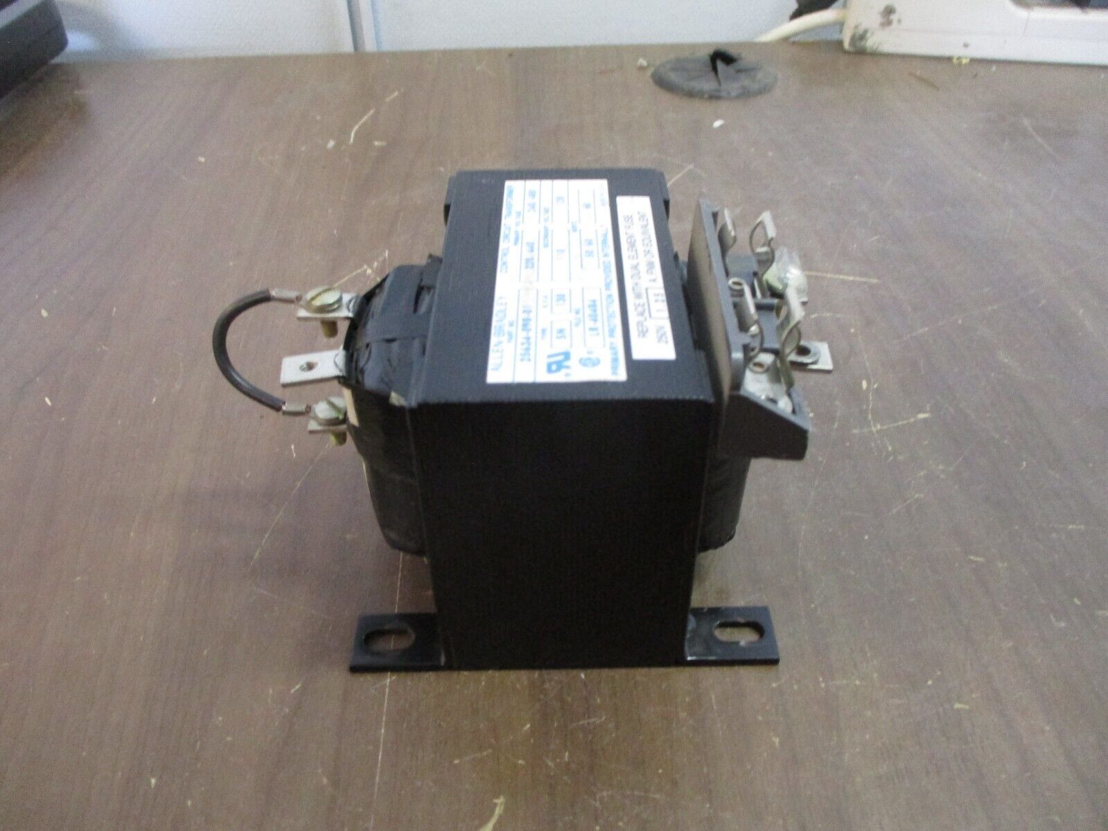 Allen-Bradley Control Circuit Transformer 25634-098-01 0.130KVA Used