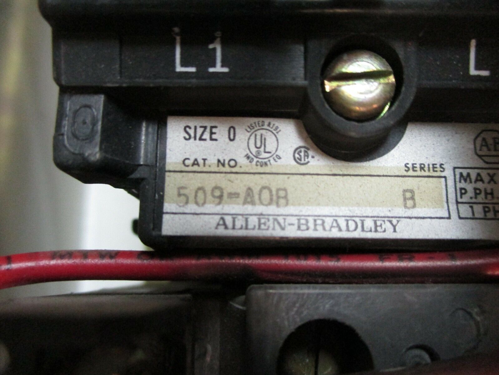 Allen-Bradley Size 0 Fusible Combination 509-AOB Ser. B 460-480V Coil 18A 600V