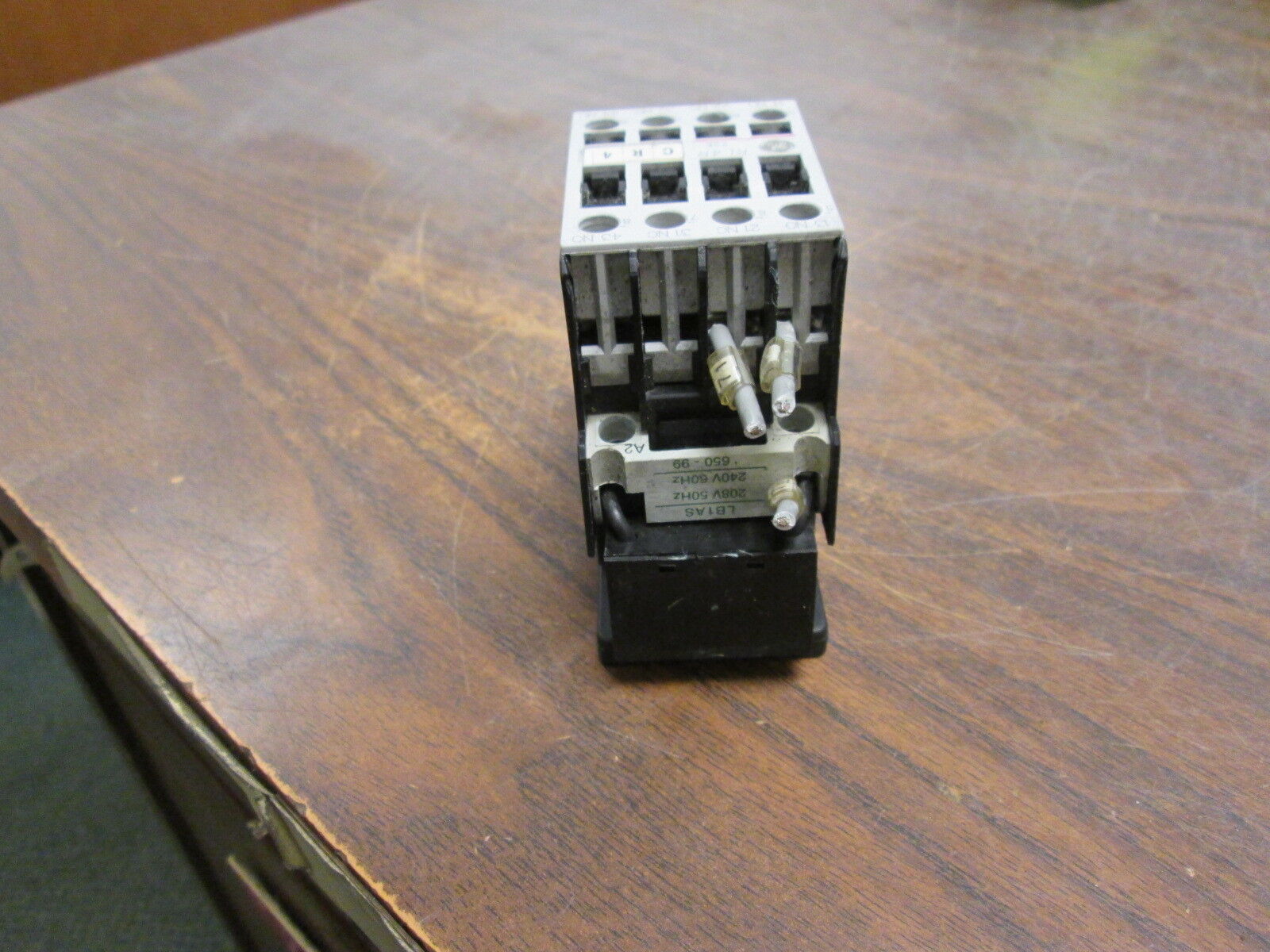 GE Contactor RL4RA022T 240V Coil 20A w/ Surge Suppressor Block Used