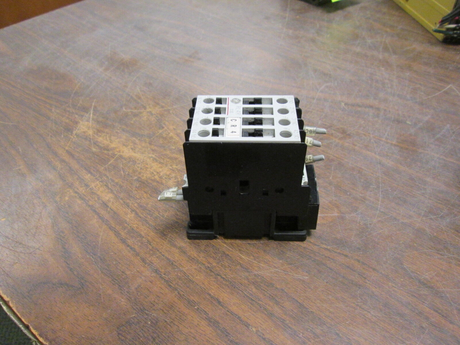 GE Contactor RL4RA022T 240V Coil 20A w/ Surge Suppressor Block Used