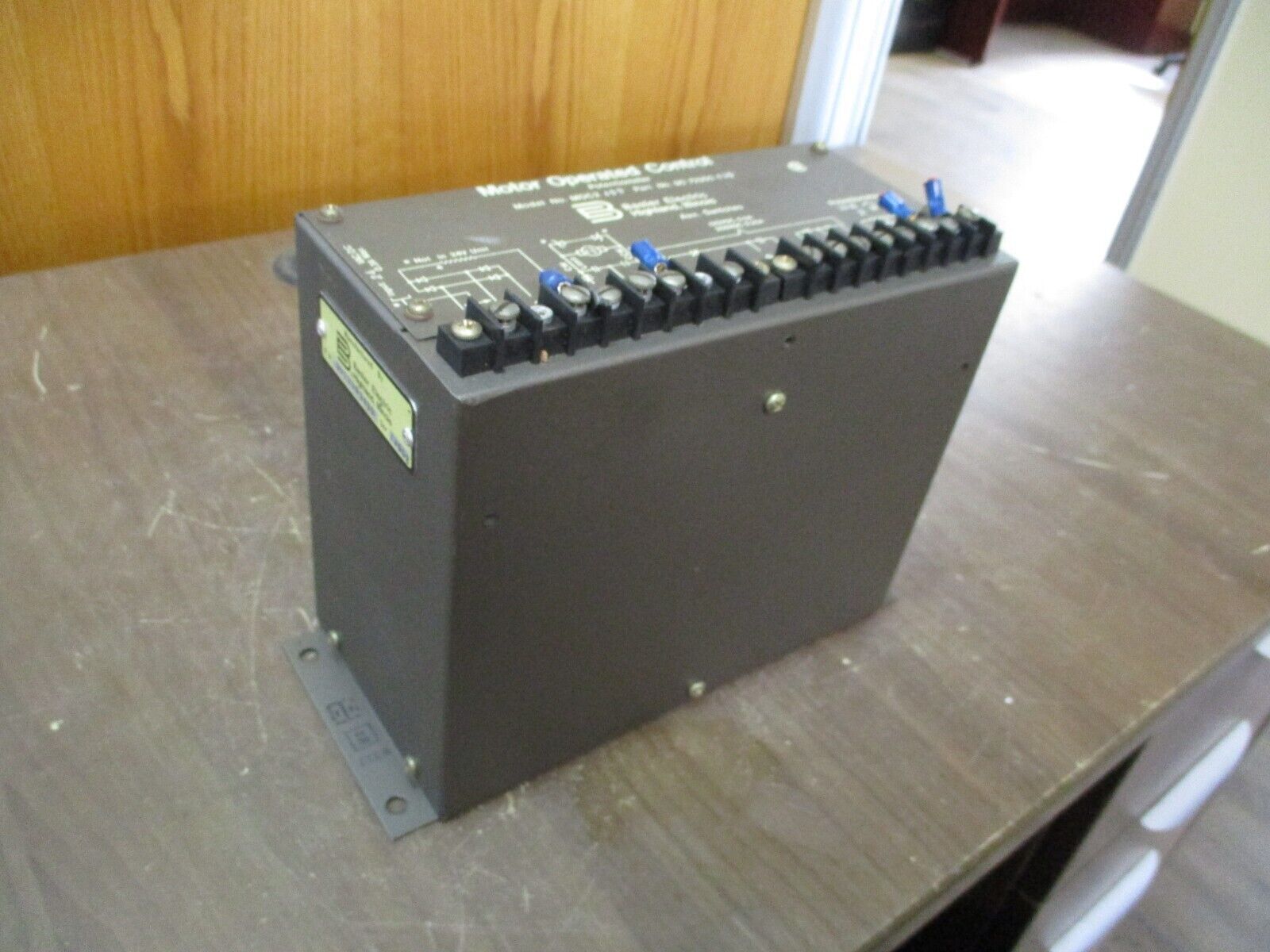 Basler Electric MOC2499 Motor Operated Control / Potentiometer 90 72300430 Used