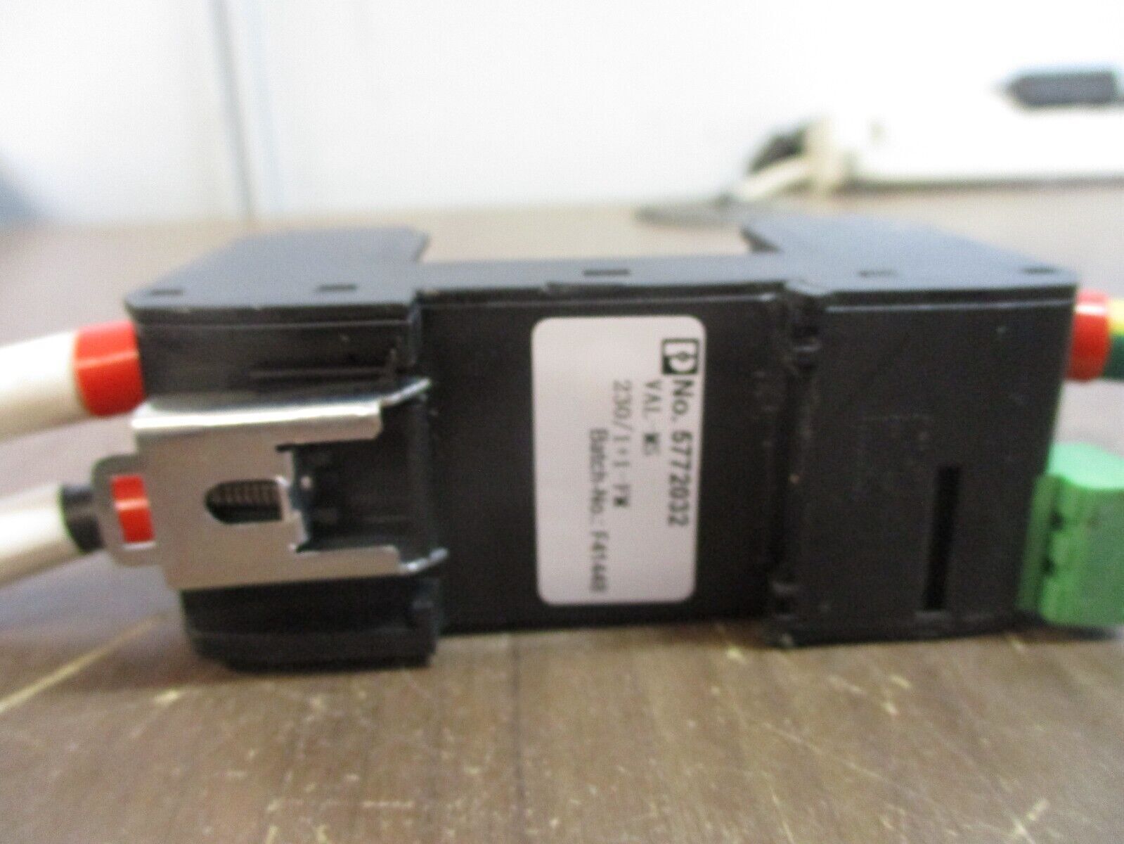 Phoenix Contact VAL-MS Surge Protection Base 5772032 230/1+1FM Used