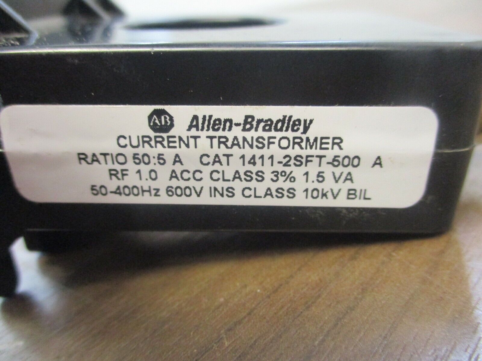 Allen-Bradley Current Transformer 1411-2SFT-500A Ratio 50:5A 600V 50-400Hz Used