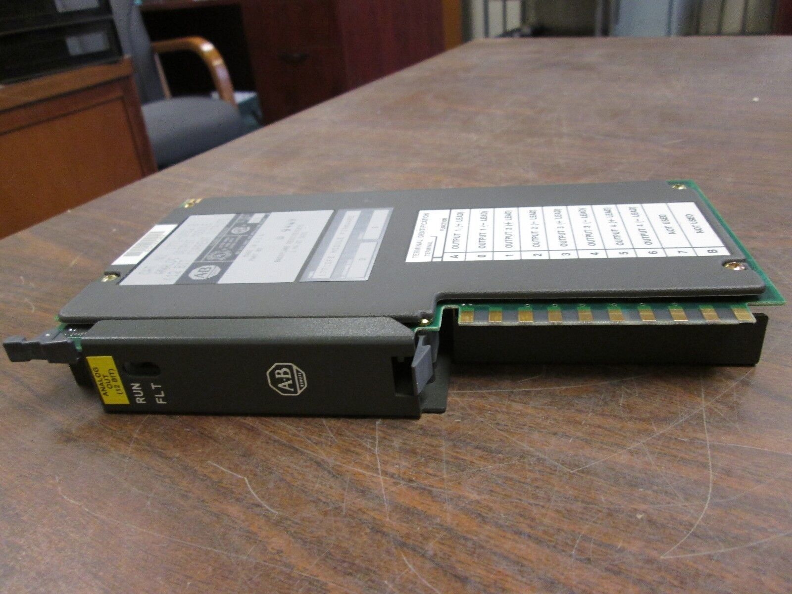 Allen-Bradley Analog Output Module 1771-OFE2 B 12-Bit Rev. B Ser. B 1.4A @ 5VDC