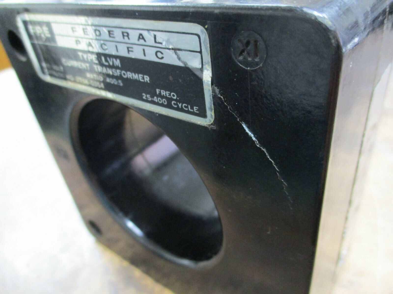 FPE Type LVM Current Transformer 2756-0354 Ratio 400:5A 600V 25-400Hz Used