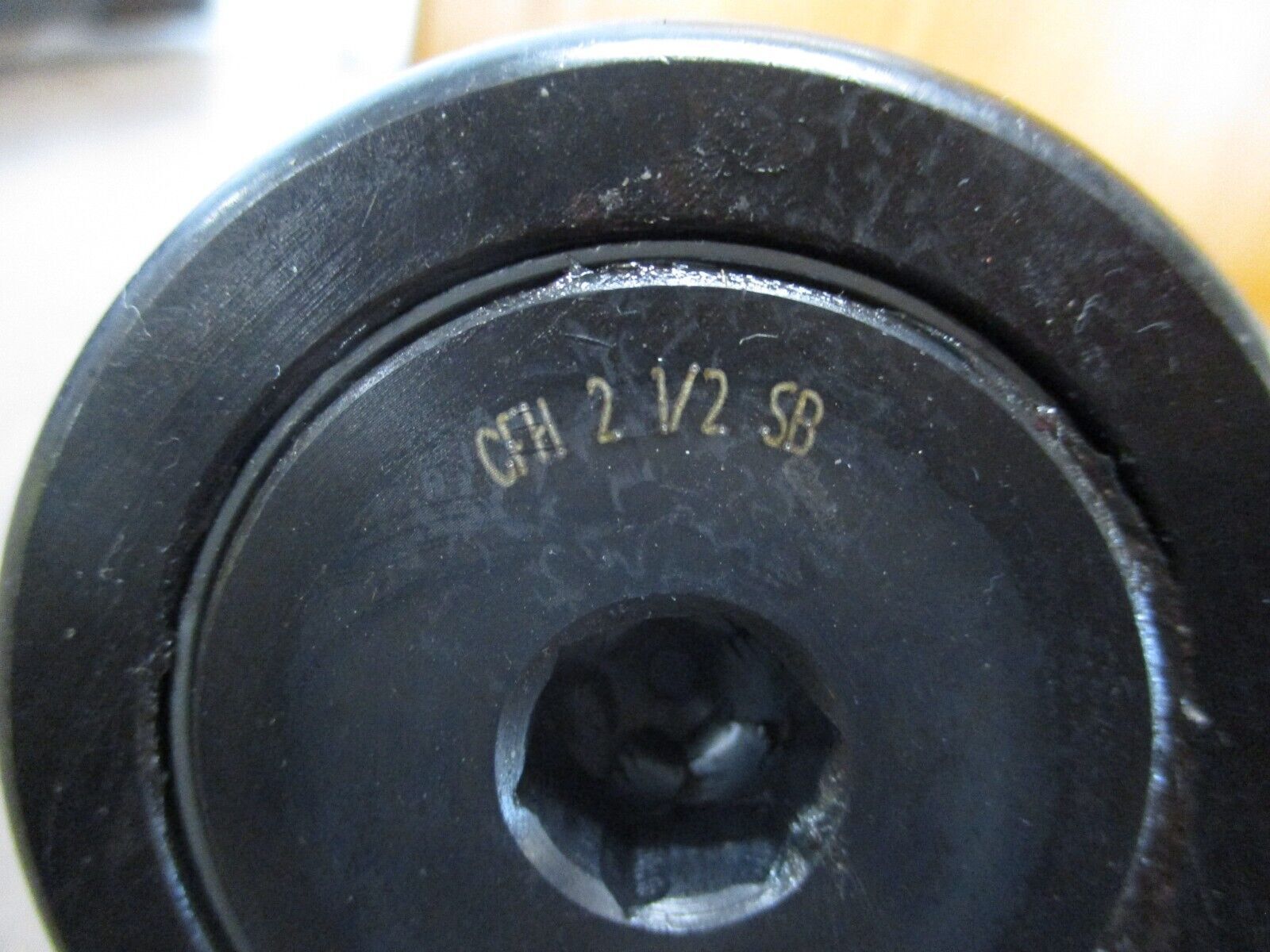 McGill Lubri-Disc Cam Follower CFH 2 1/2 SB New Surplus