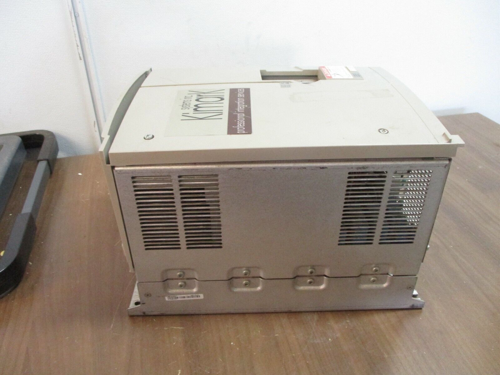 Square D Altivar 58 AC Drive ATV58HD16N4ZU 15HP *No Keypad* Used