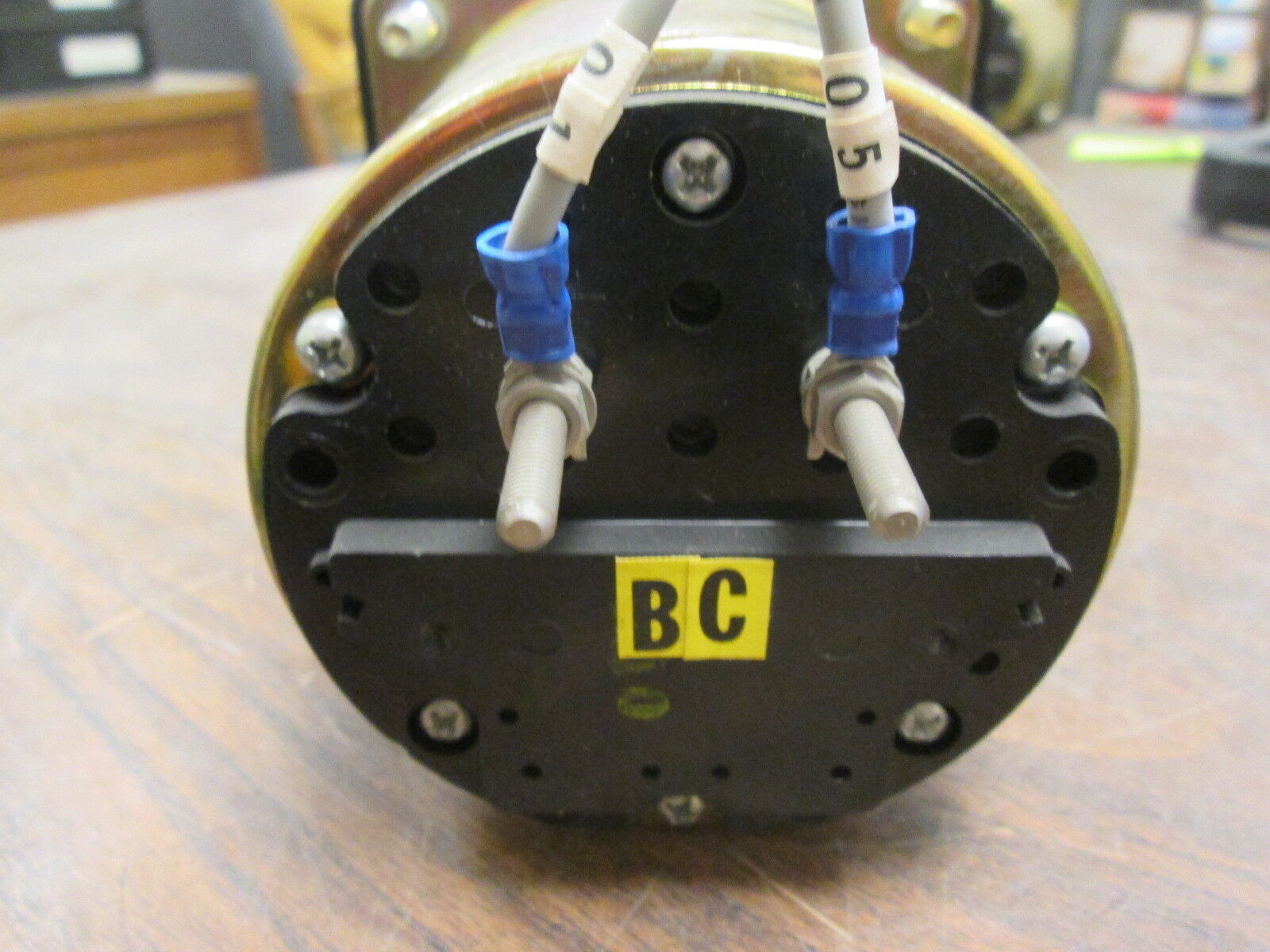 GE Ammeter 103131LSUA7PLY Range: 0-3000A AC Used