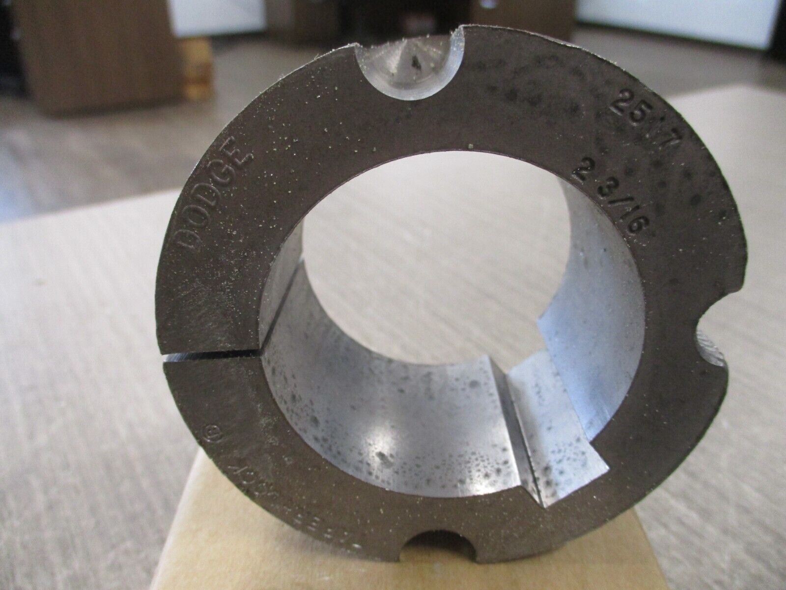 Dodge Bushing 117175 2517 x 2-3/16-KW New Surplus