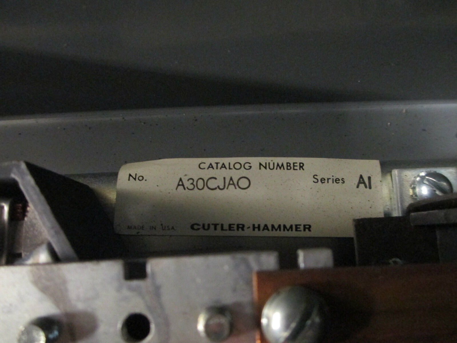 Cutler-Hammer Combination Starter A30CJAO, Size 1 120V Coil, Non-Fused