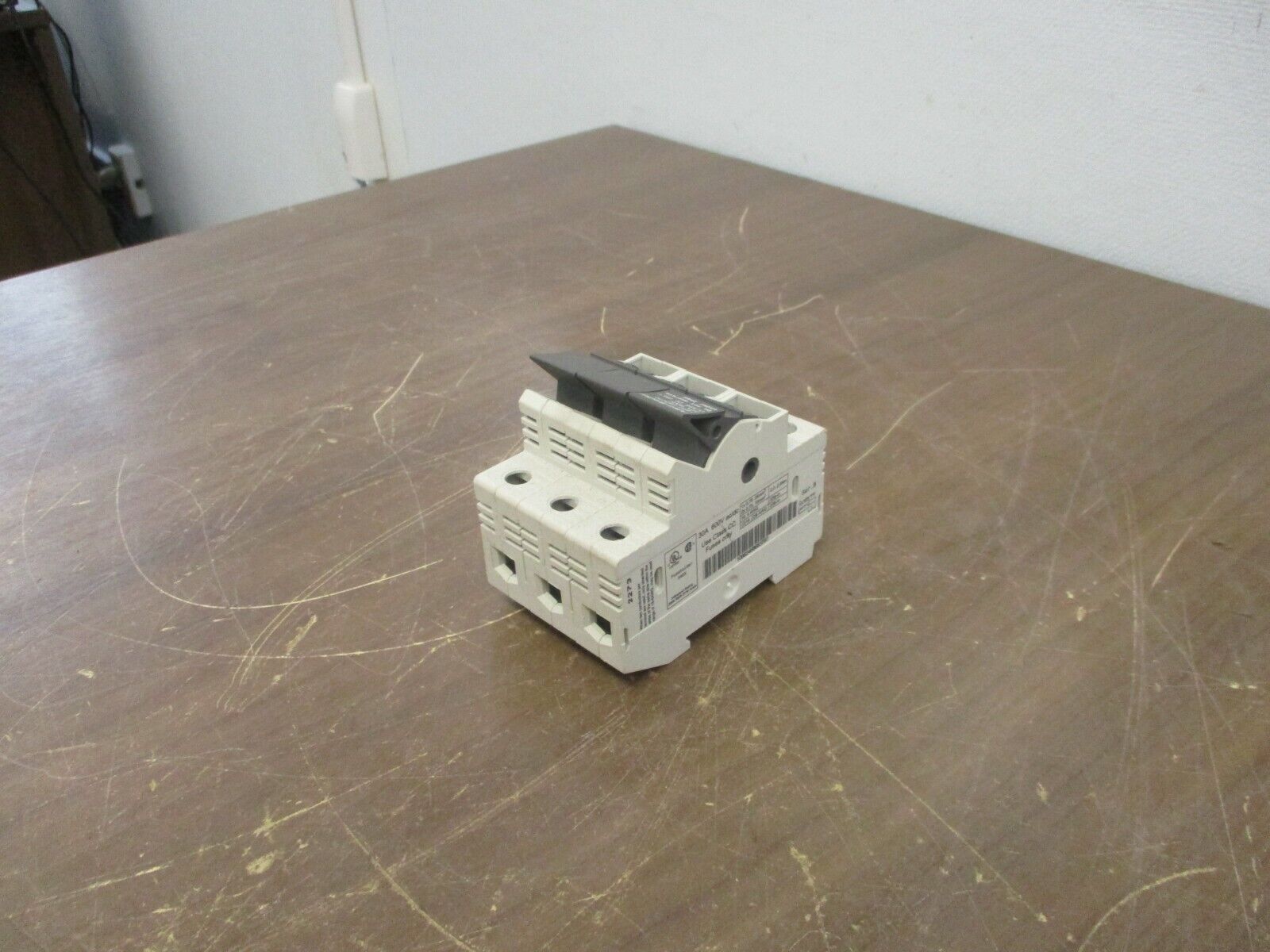 Allen-Bradley Fuseholder 1492-FB3C30 30A 600V 3P Used