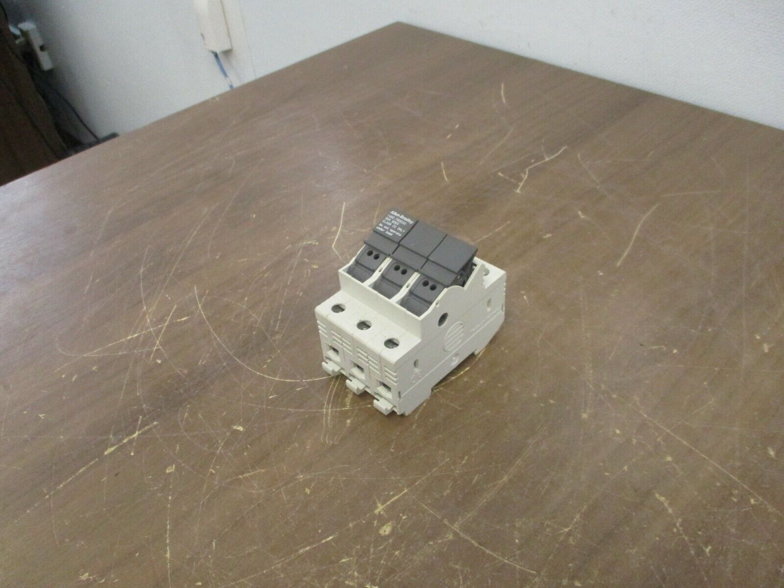 Allen-Bradley Fuseholder 1492-FB3C30 30A 600V 3P Used