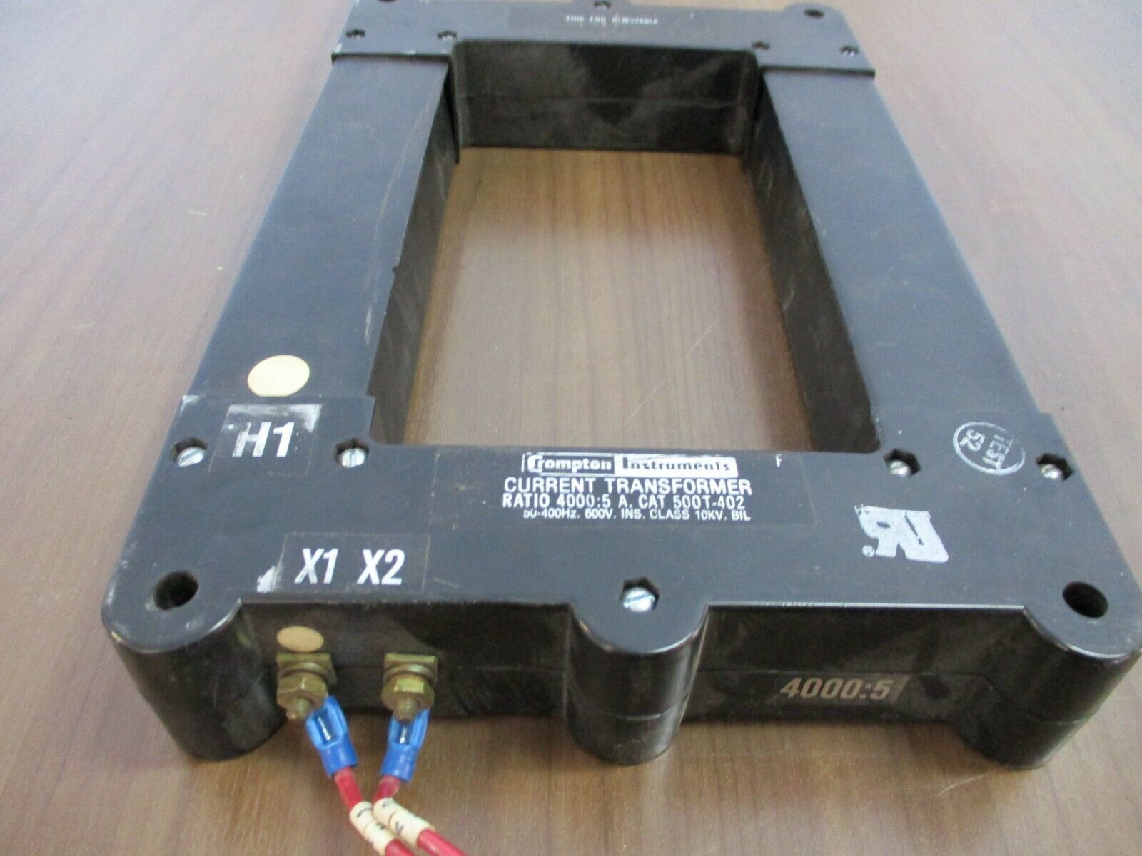 Crompton Instruments, current transformer, 500T- 402, ratio 4000:5A, 600V, Used
