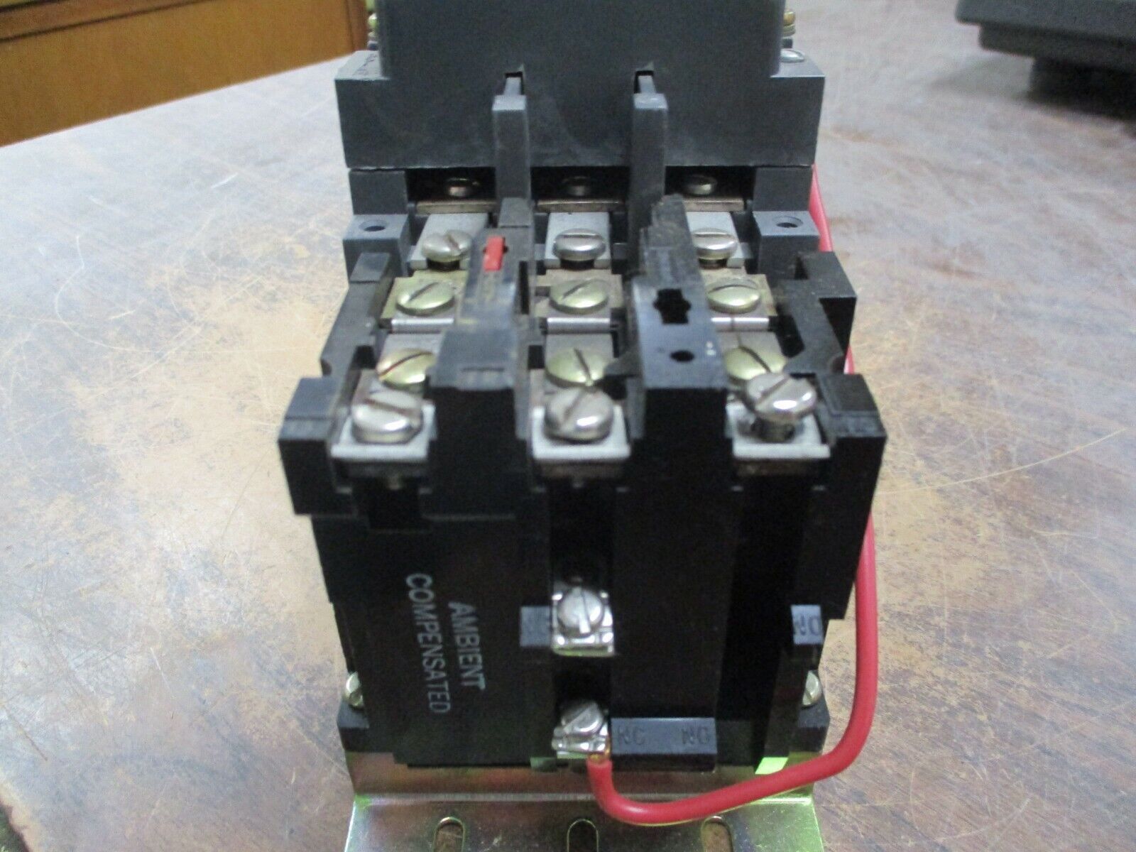 Westinghouse Size 1 Starter B200M1CAC 120V Coil 27A *Missing Reset* Used