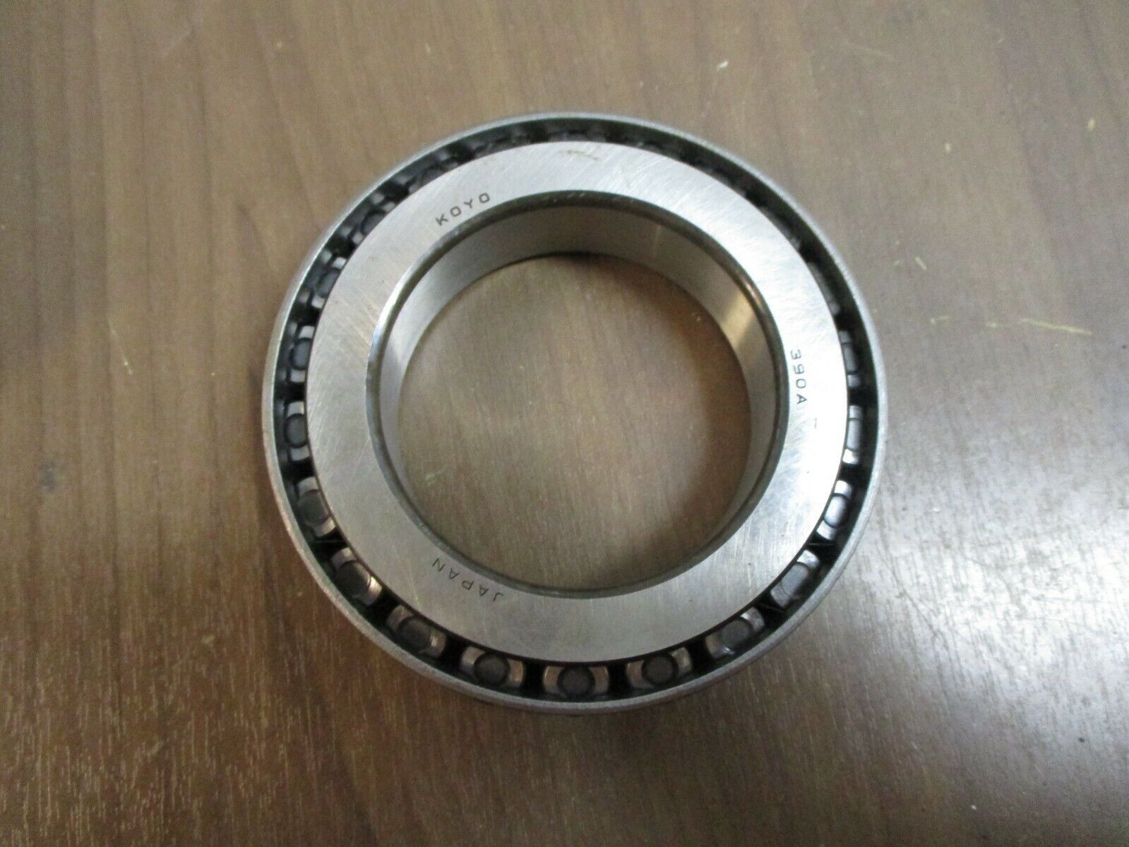 SKF Tapered Roller Bearing 390-A New Surplus