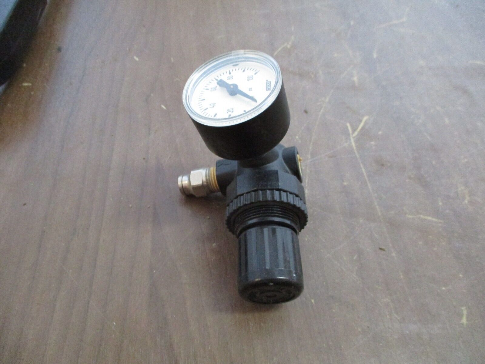 Norgren Compressed Gas Regulator R44-222-RNLA Inlet: 250PSIG Outlet: 125PSIG