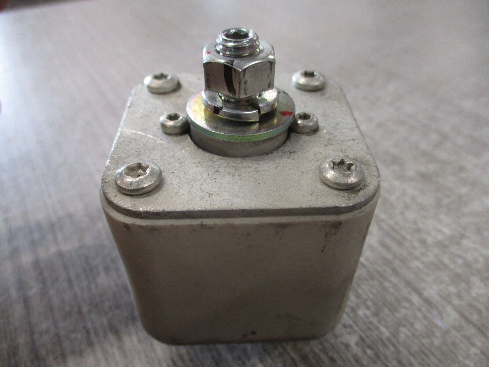 Bussmann Fuse 170M4419 900A 550V Used