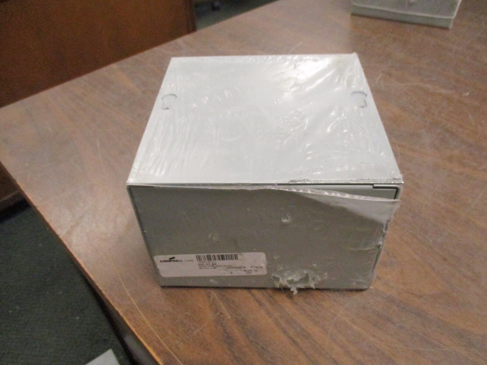 Cooper B-Line Screw Cover Junction Box 664 SC NK Size: 6x6x4" New Surplus