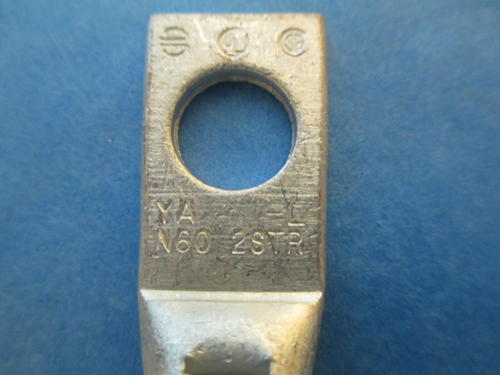 Burndy Crimp Lug YA2CL4B0X, 2 STR CU, Brown Die 10 or 97, New Surplus