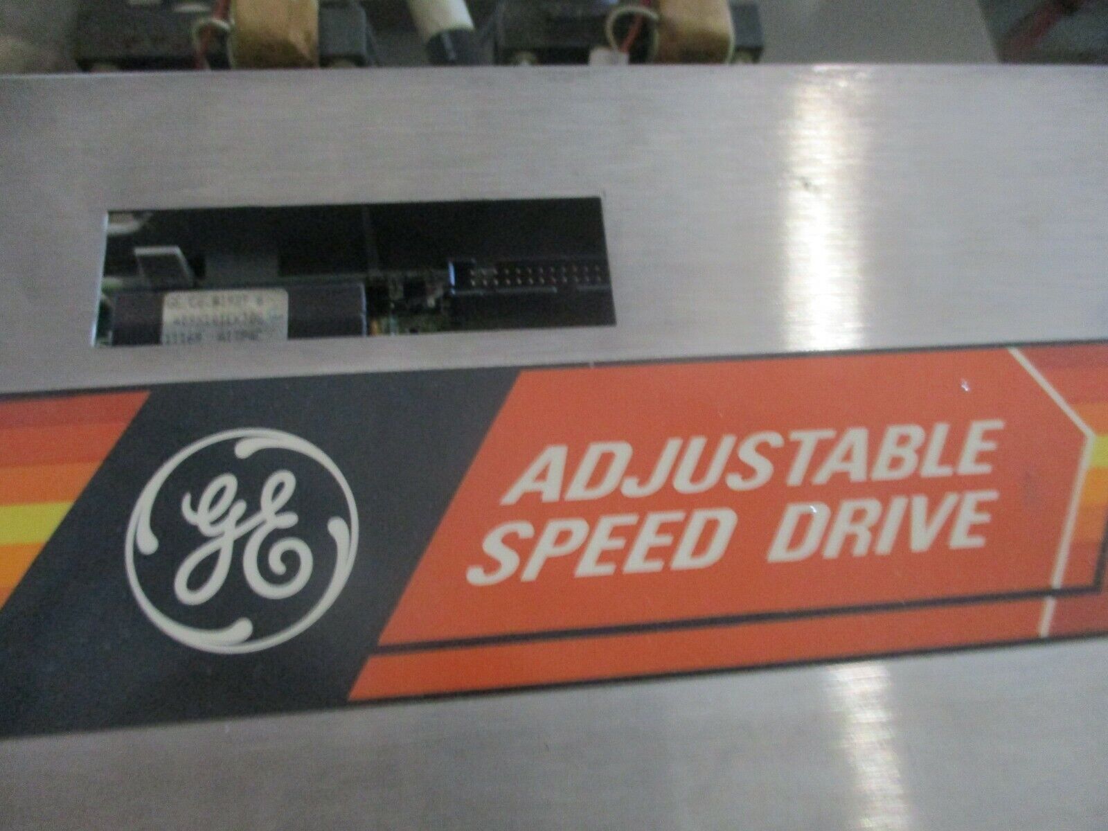 GE Adjustable Speed DC Drive 7VYDS025CD01 100HP In: 480VAC Out: 500VDC Used