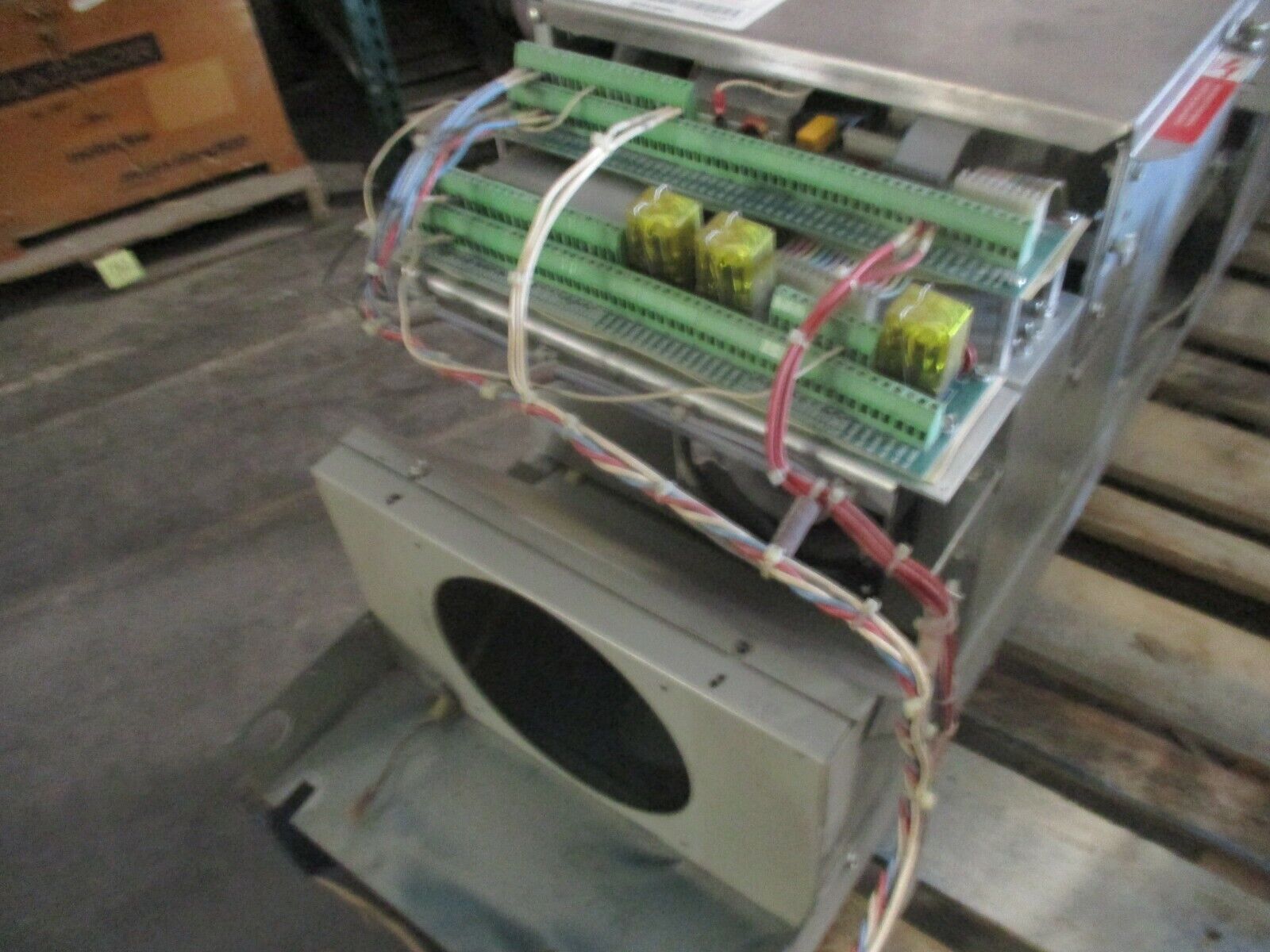 GE Adjustable Speed DC Drive 7VYDS025CD01 100HP In: 480VAC Out: 500VDC Used