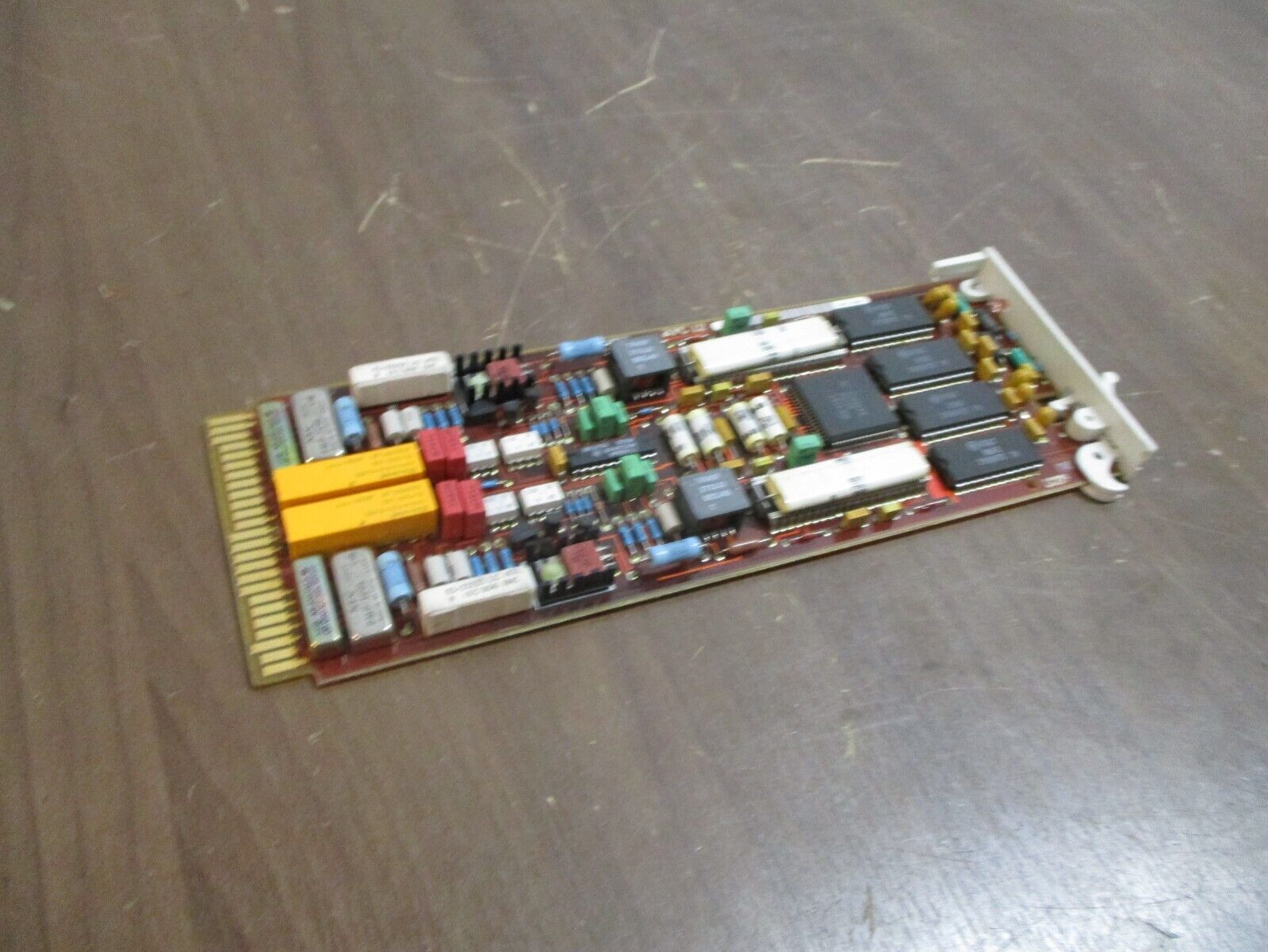 AT&T AUA42 Channel Unit 5SCU690AXX Used